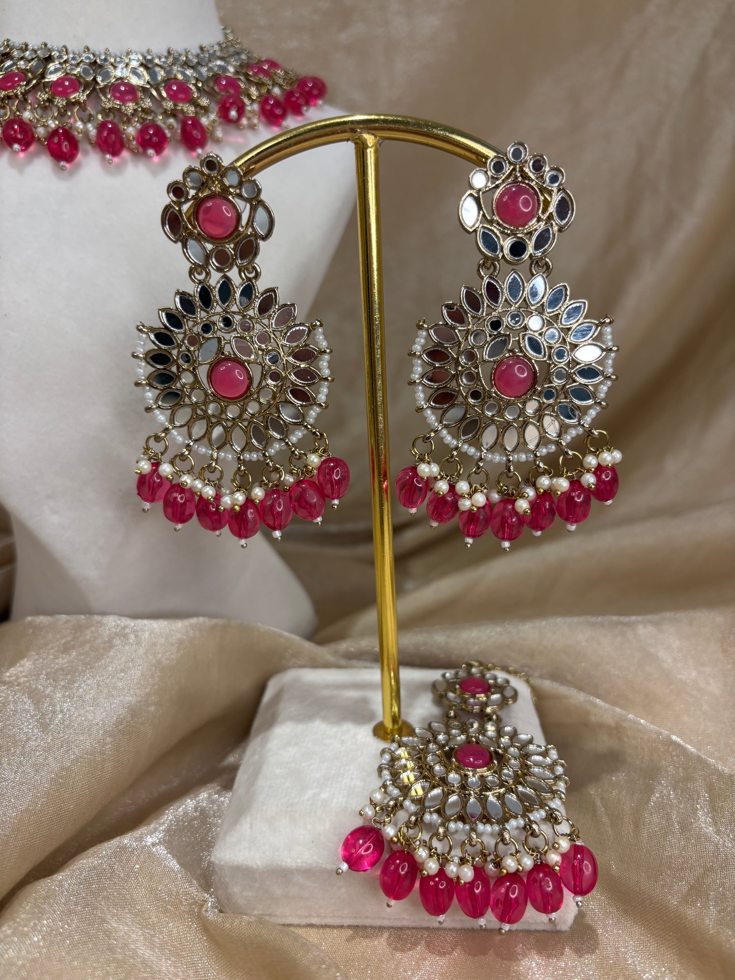 Hot pink mirror work necklace set