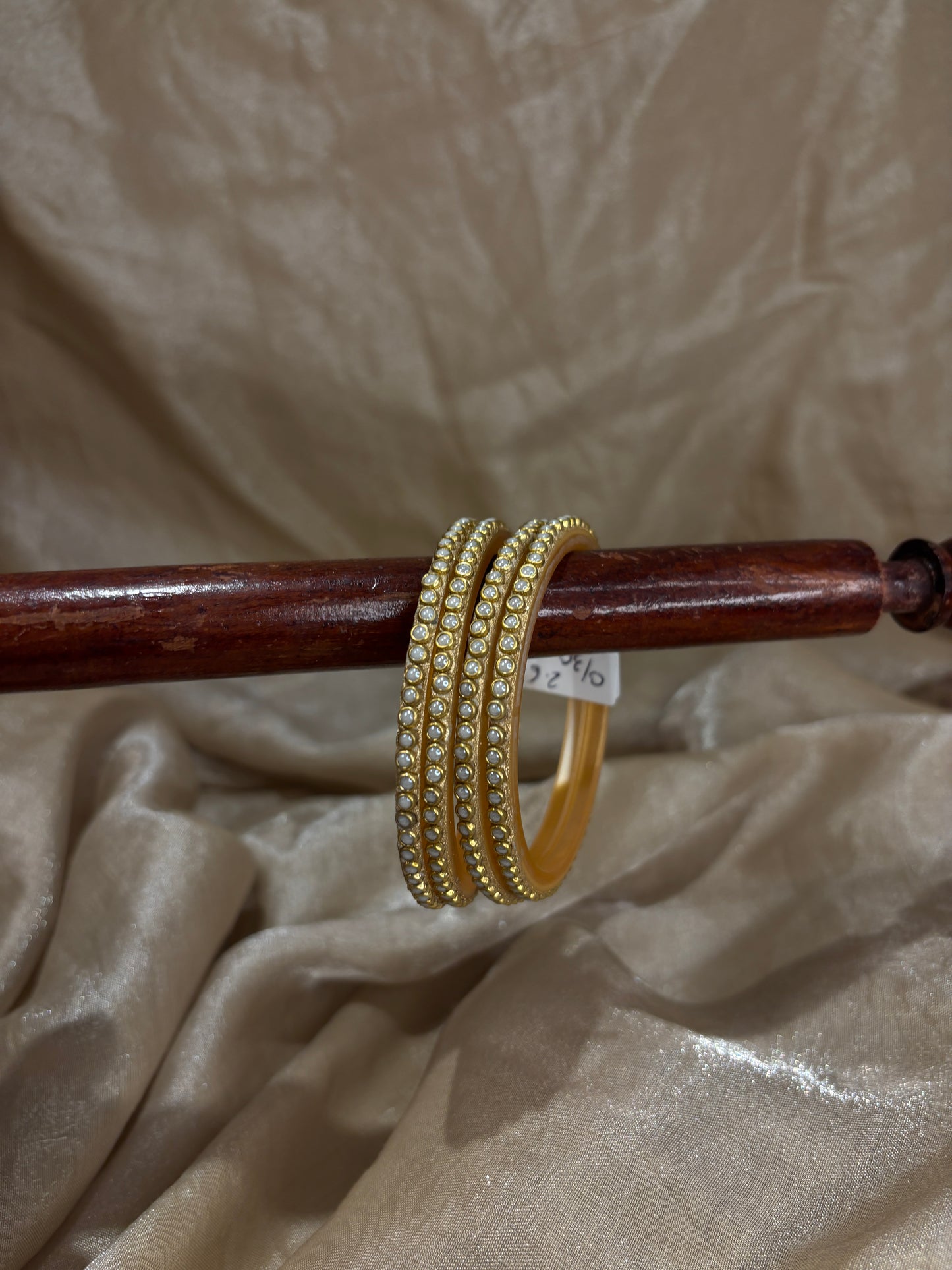 Pearl filler bangle