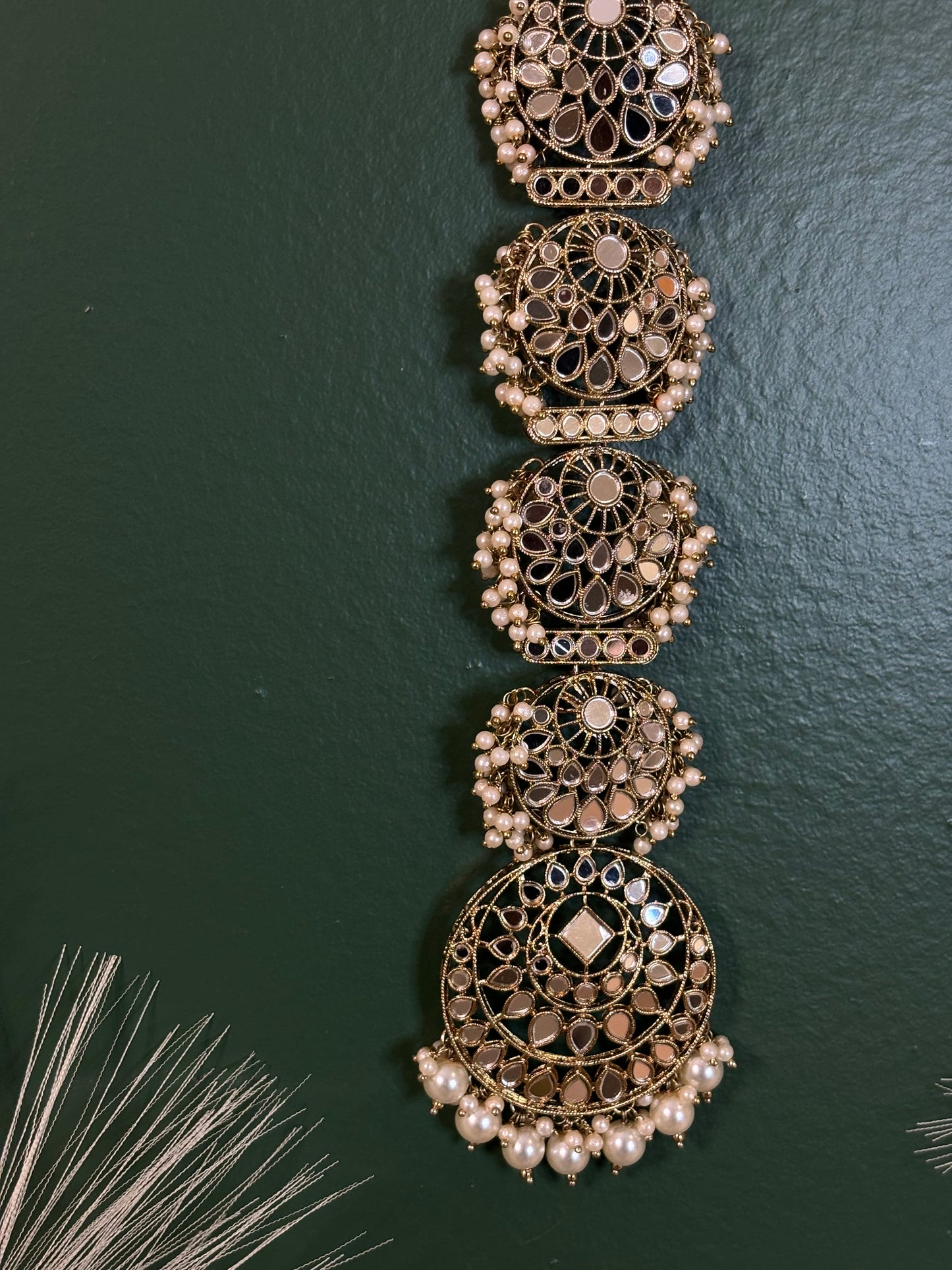 Mirror work braid accessory