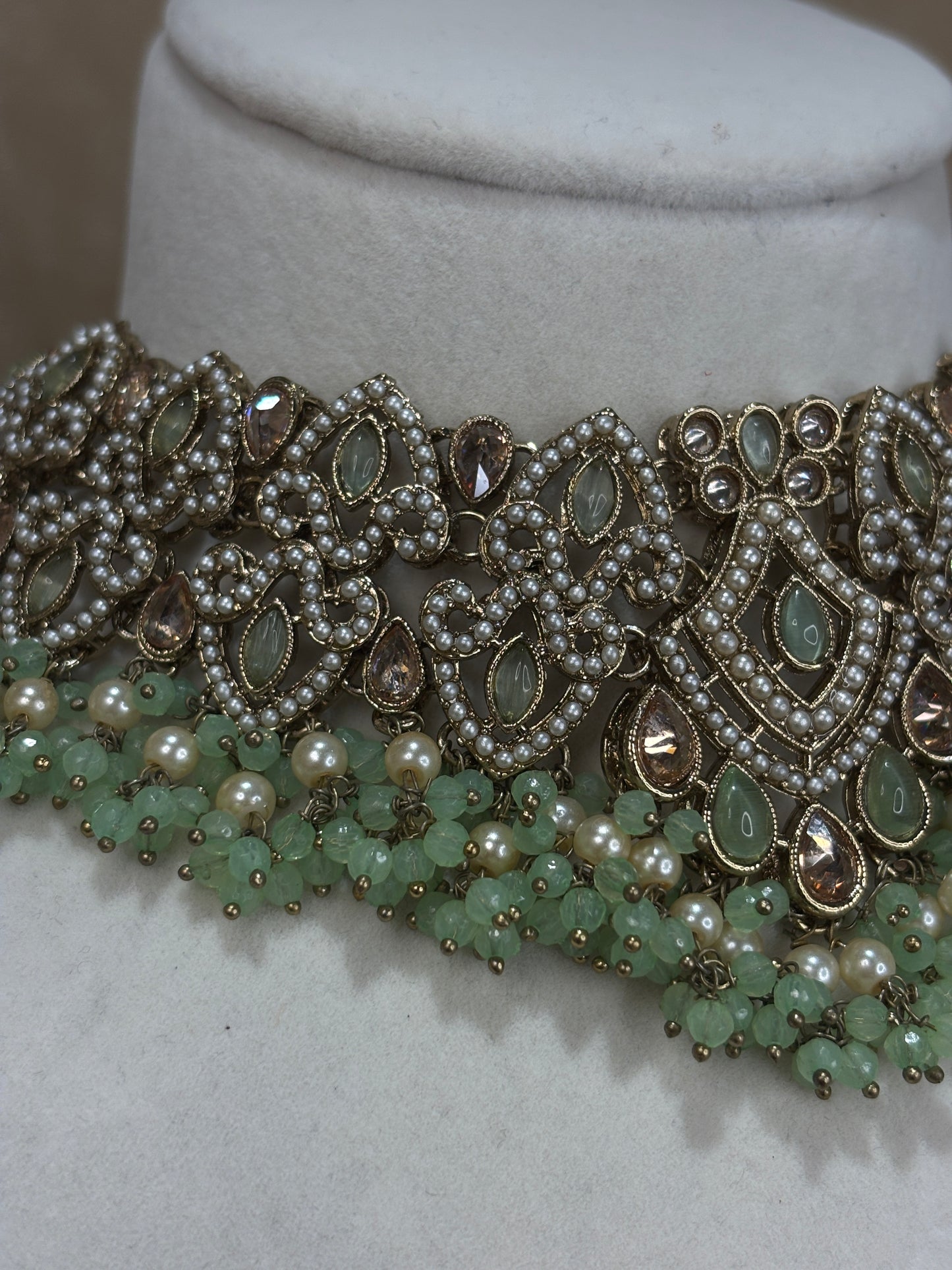 Mint green choker set