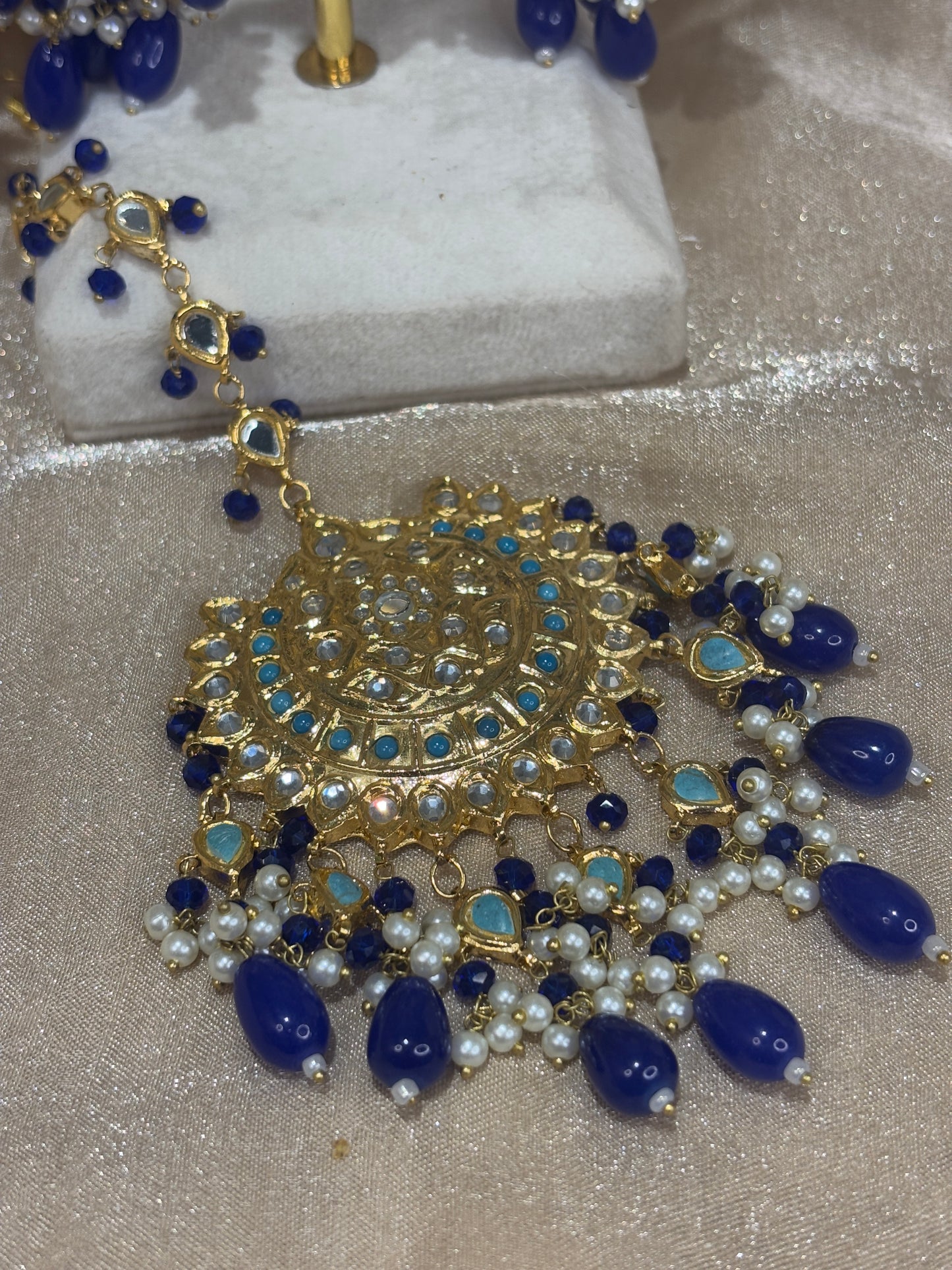 Royal blue/light blue thappa kundan earring/tikka