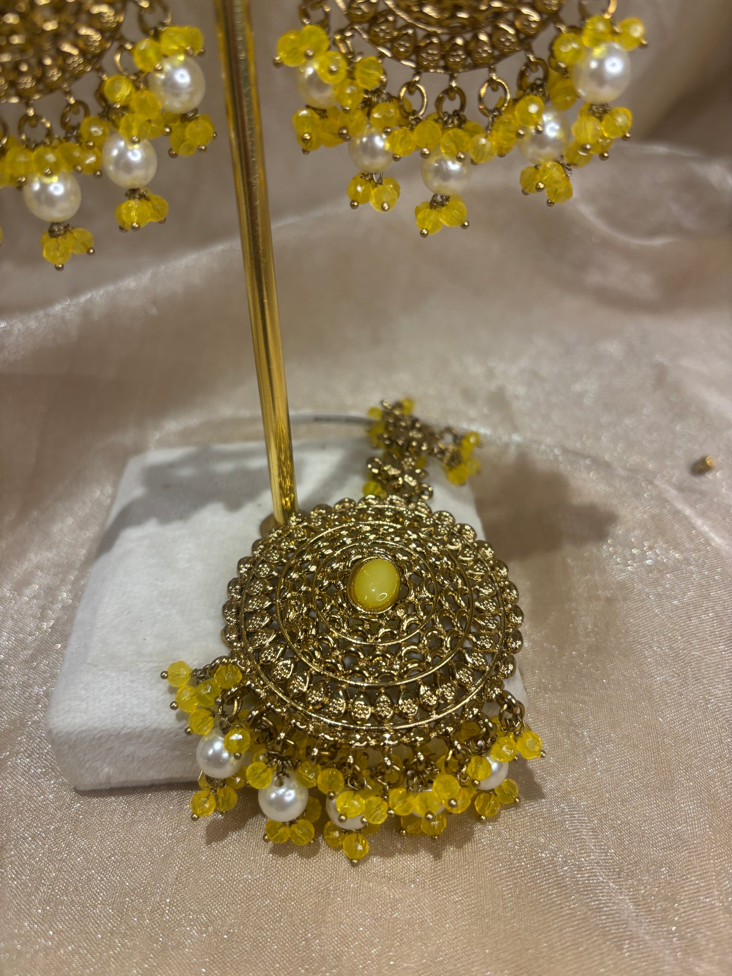Yellow earring/tikka set