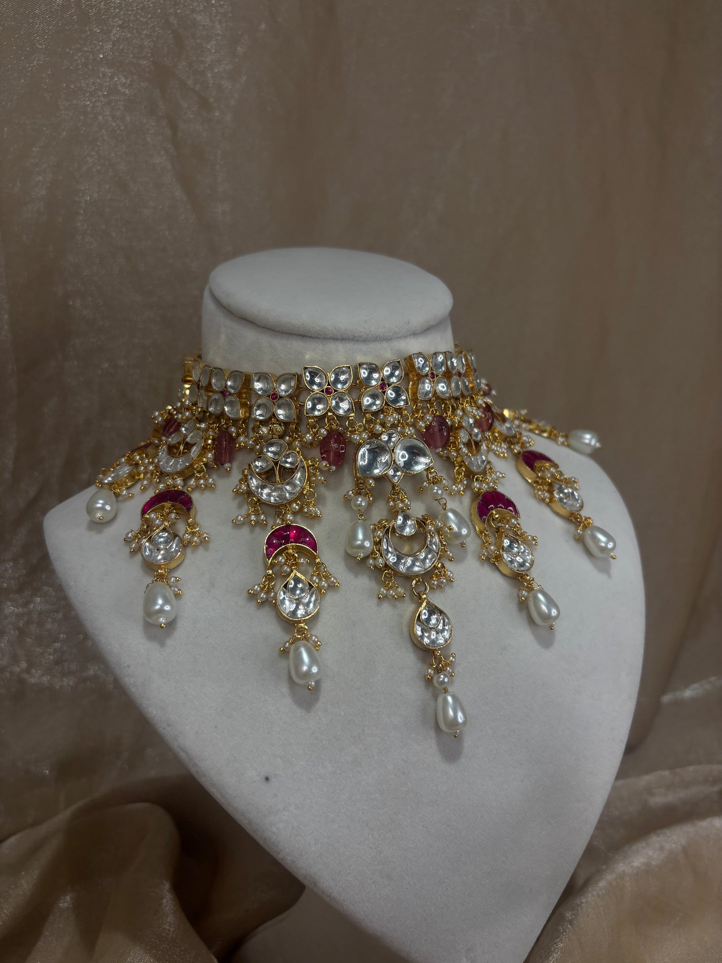 Hot pink choker set