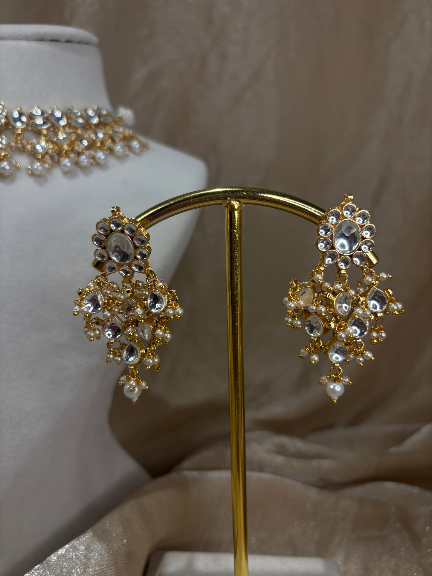 Gold choker set