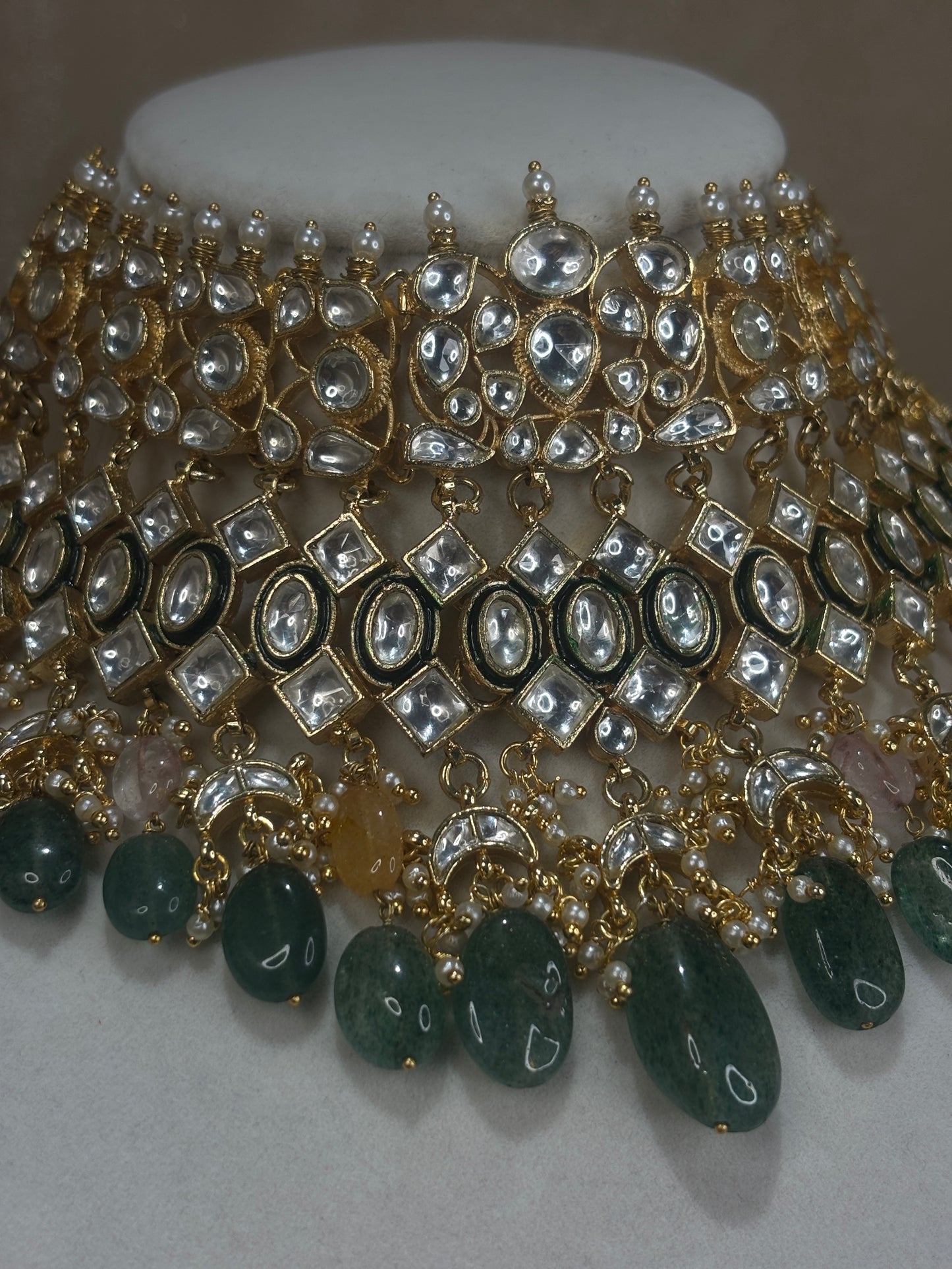 Emerald green heavy choker set