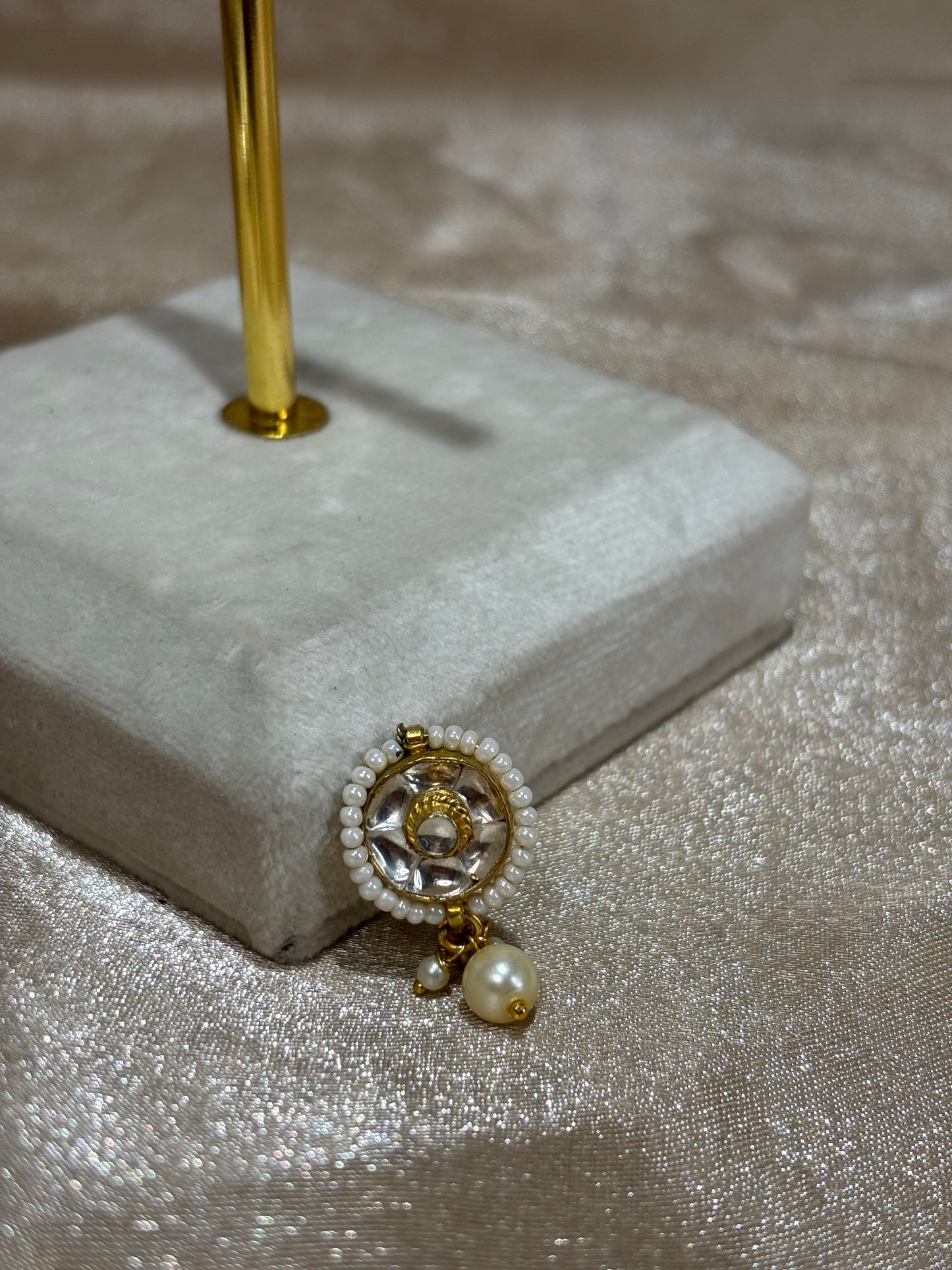 Pachi kundan nose stud