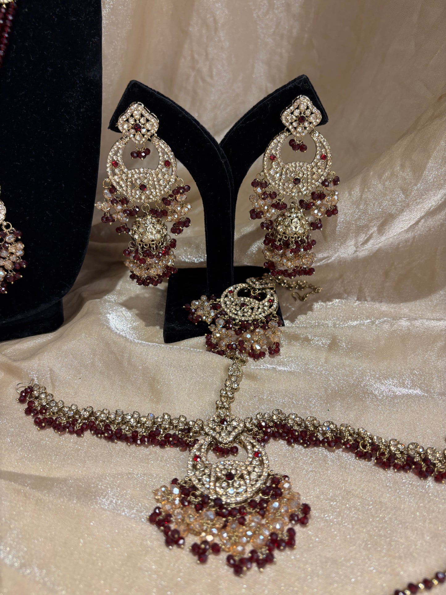 Heavy maroon set
