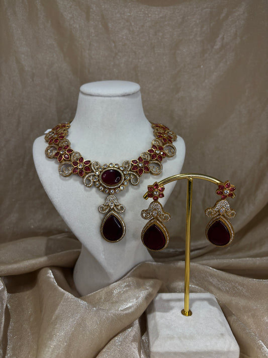 Maroon statement necklace set