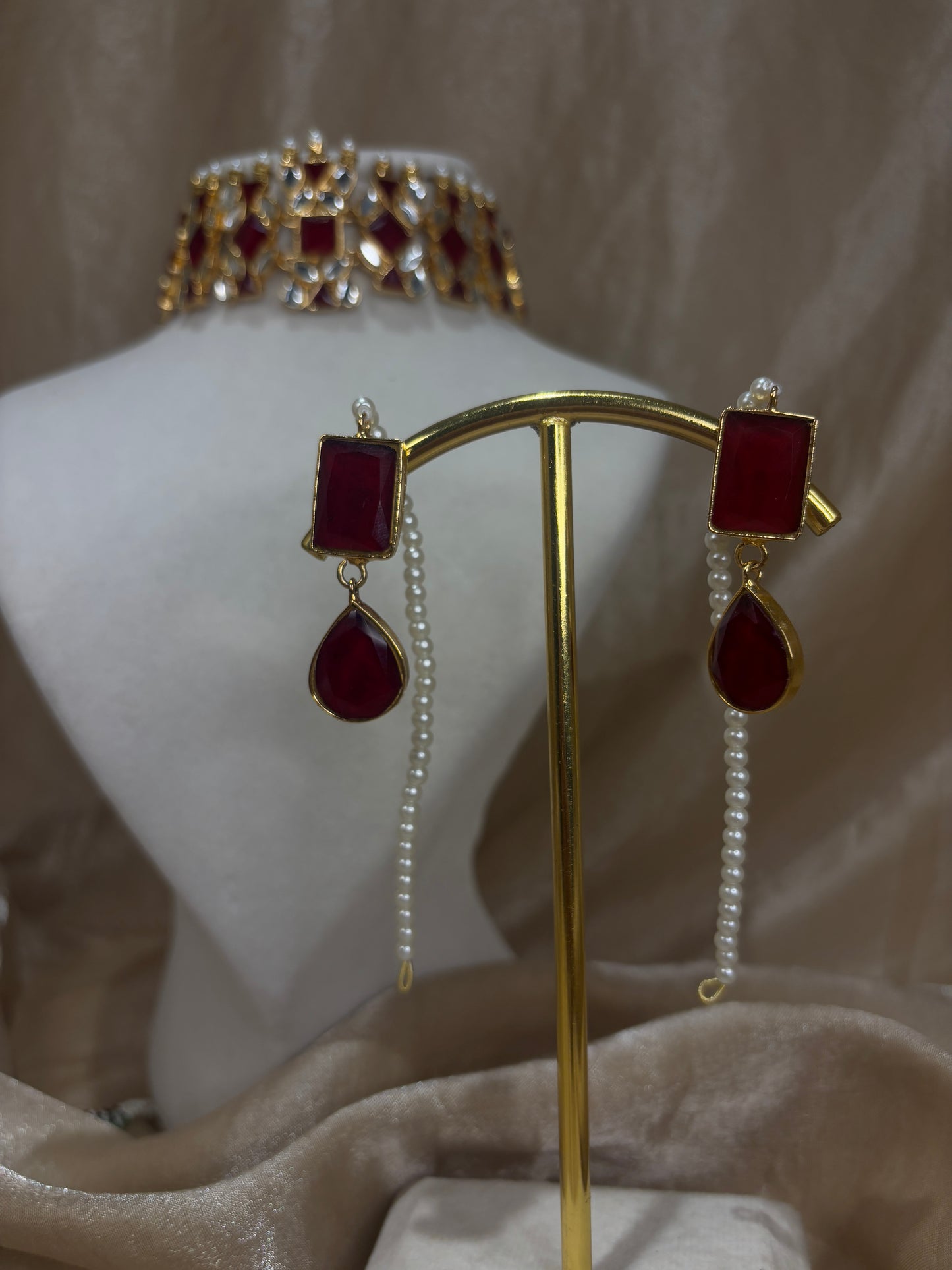Maroon thappa kundan set