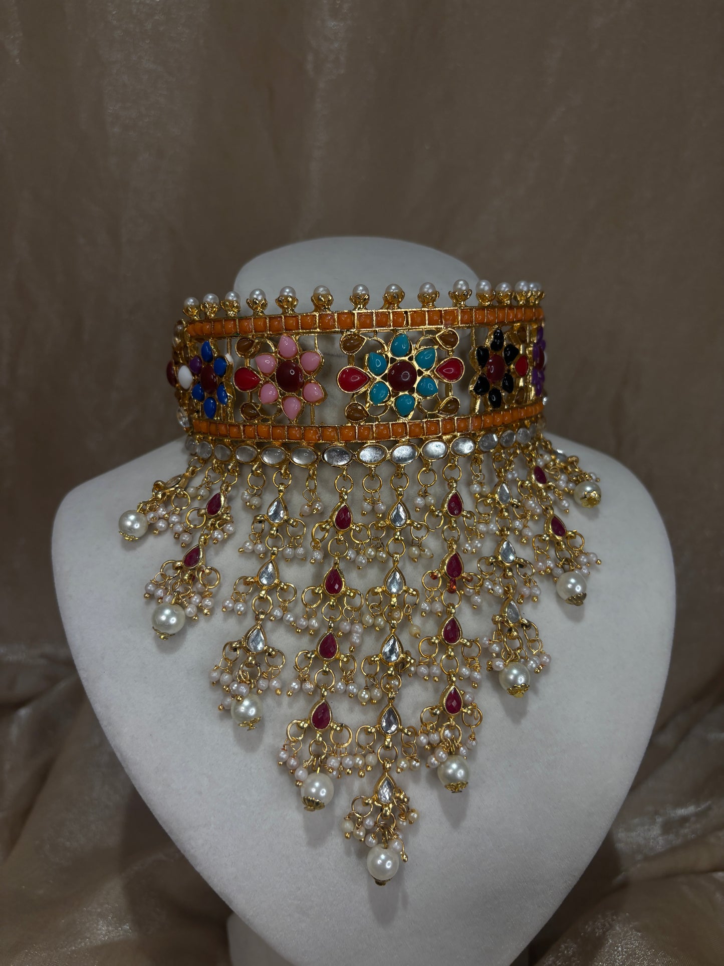 Orange/multi coloured choker set