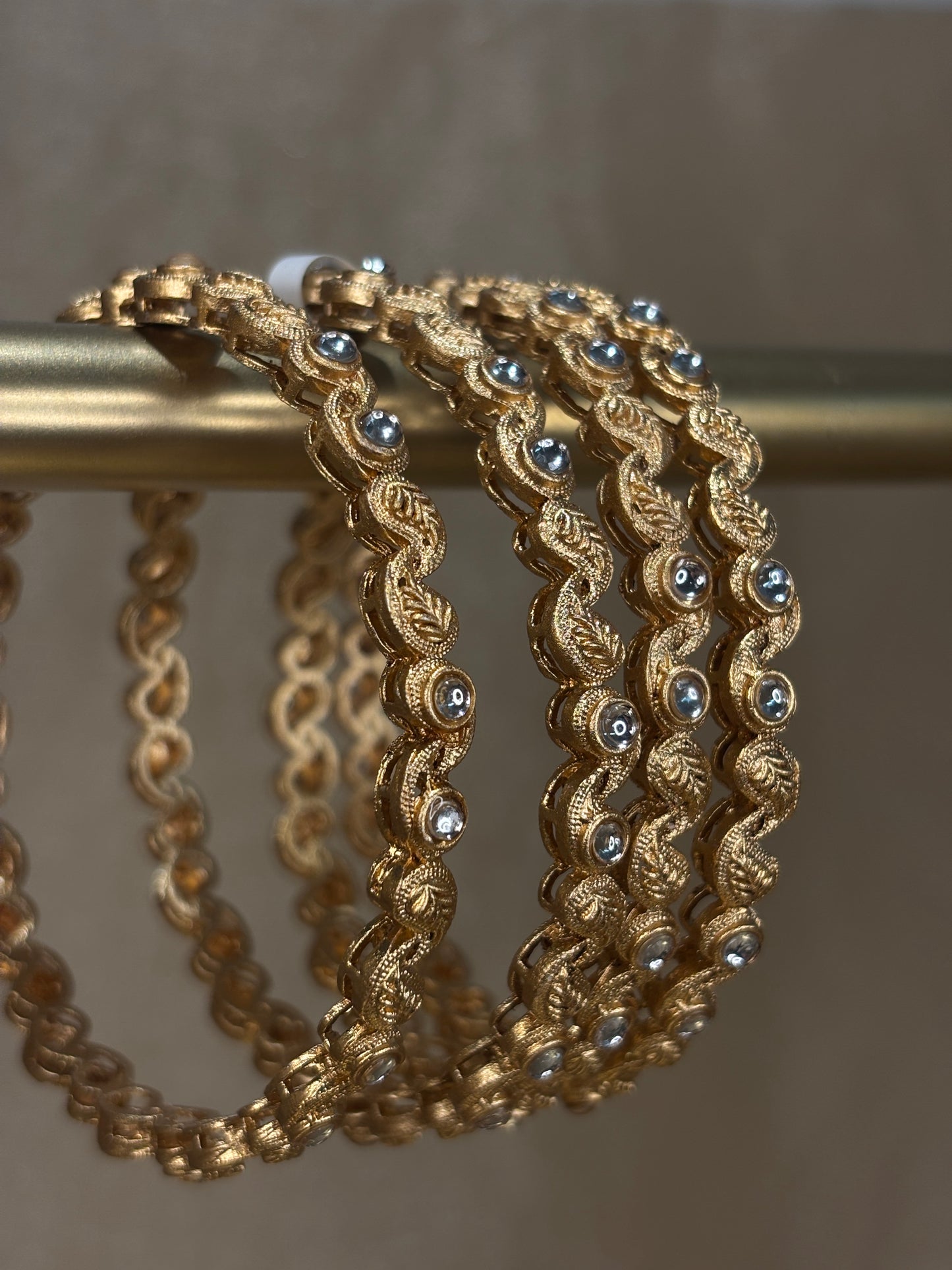 Yellow gold kare