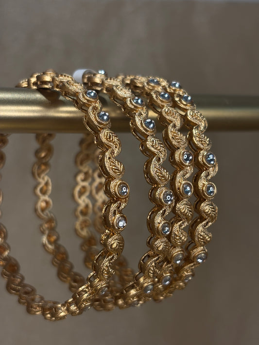 Yellow gold kare