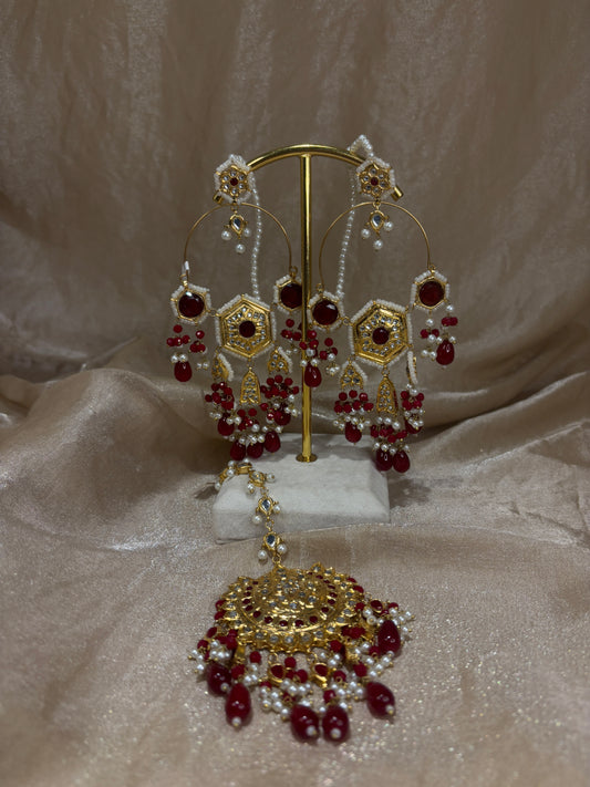 Maroon thappa kundan earring/tikka set