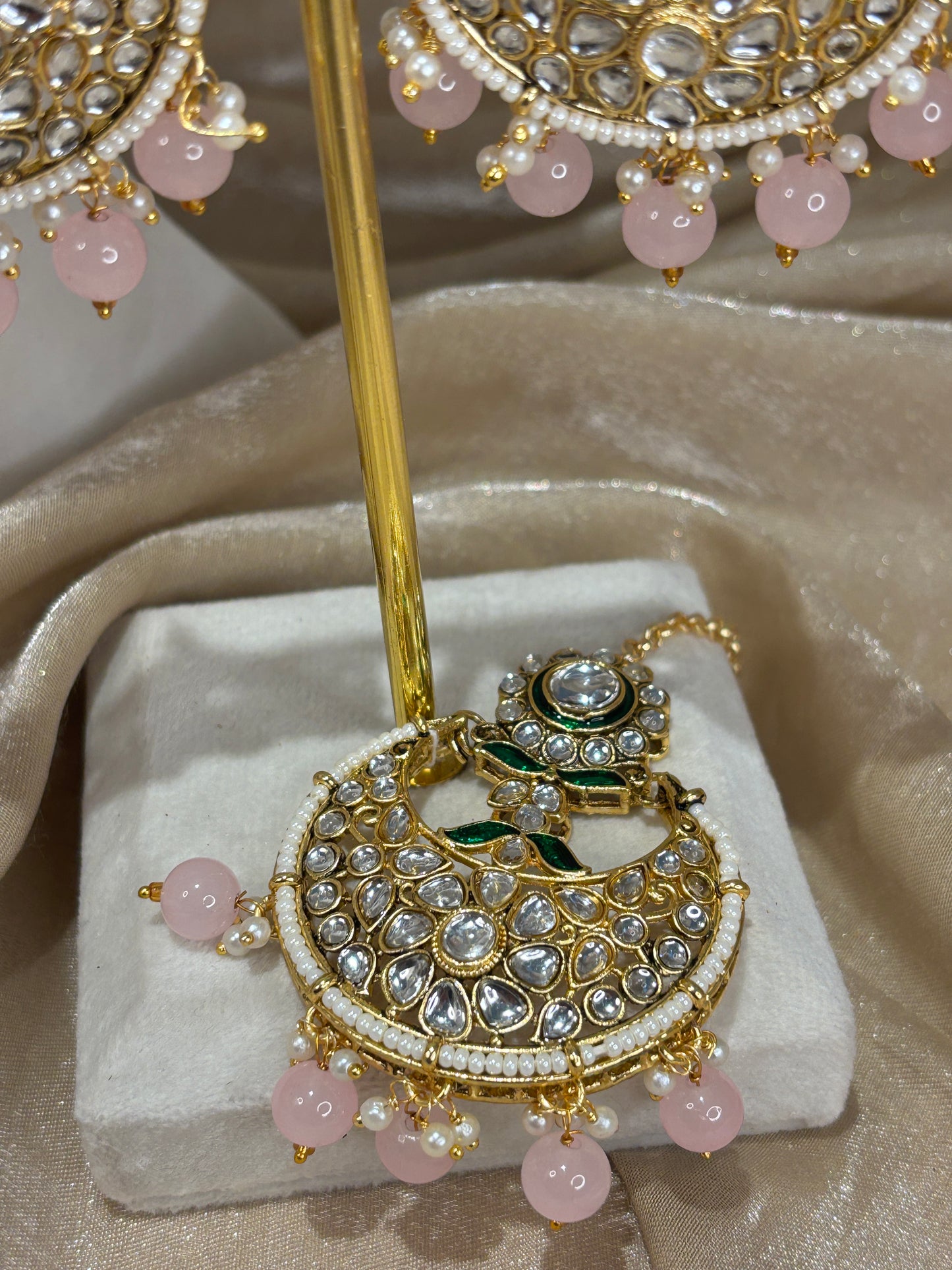 Baby pink heavy necklace set