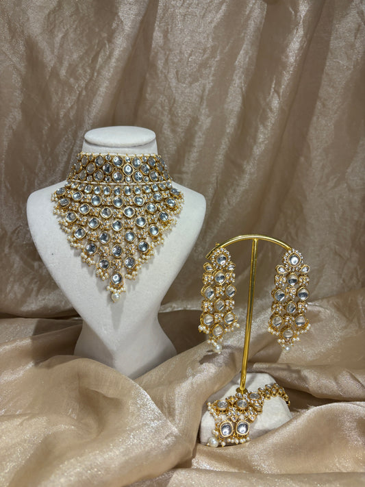 Kundan choker set