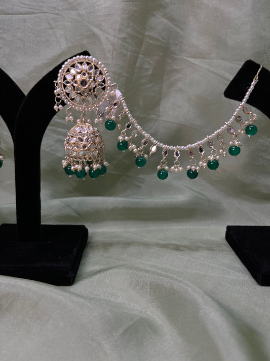Emerald green sahare earrings