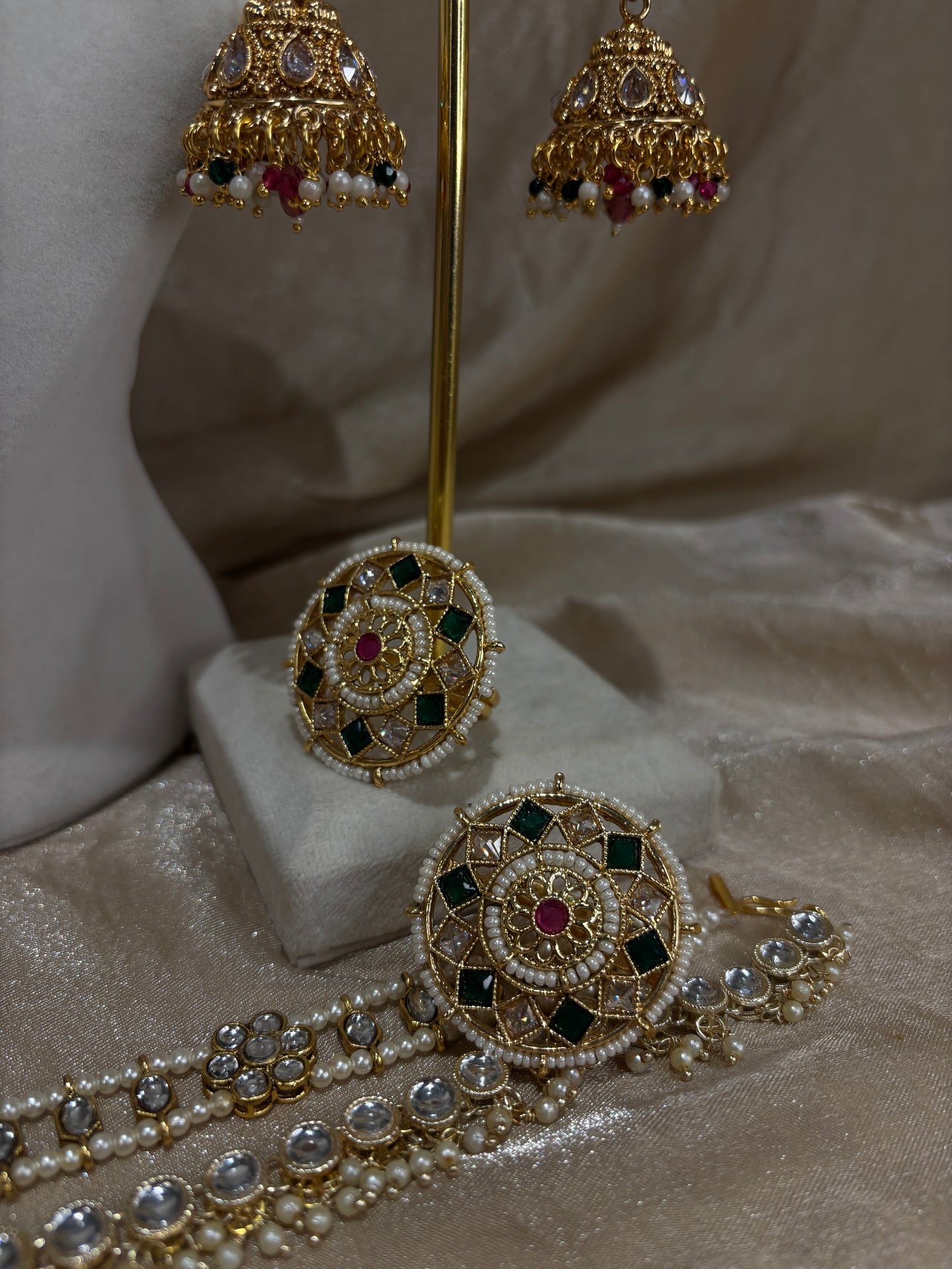 Bridal choker set