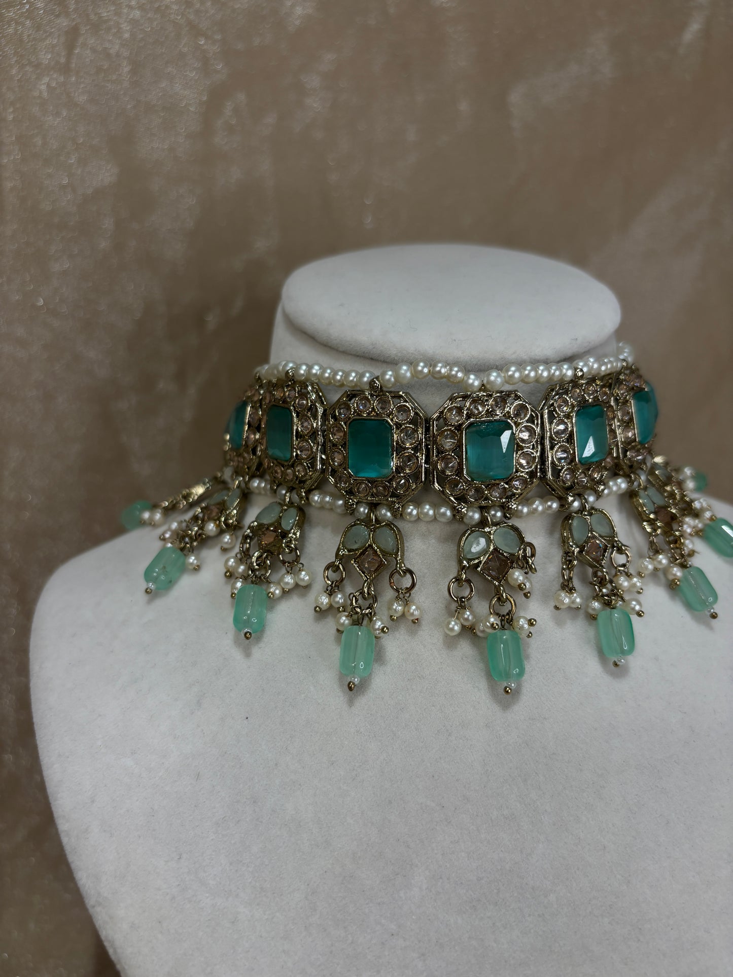 Mint green choker set