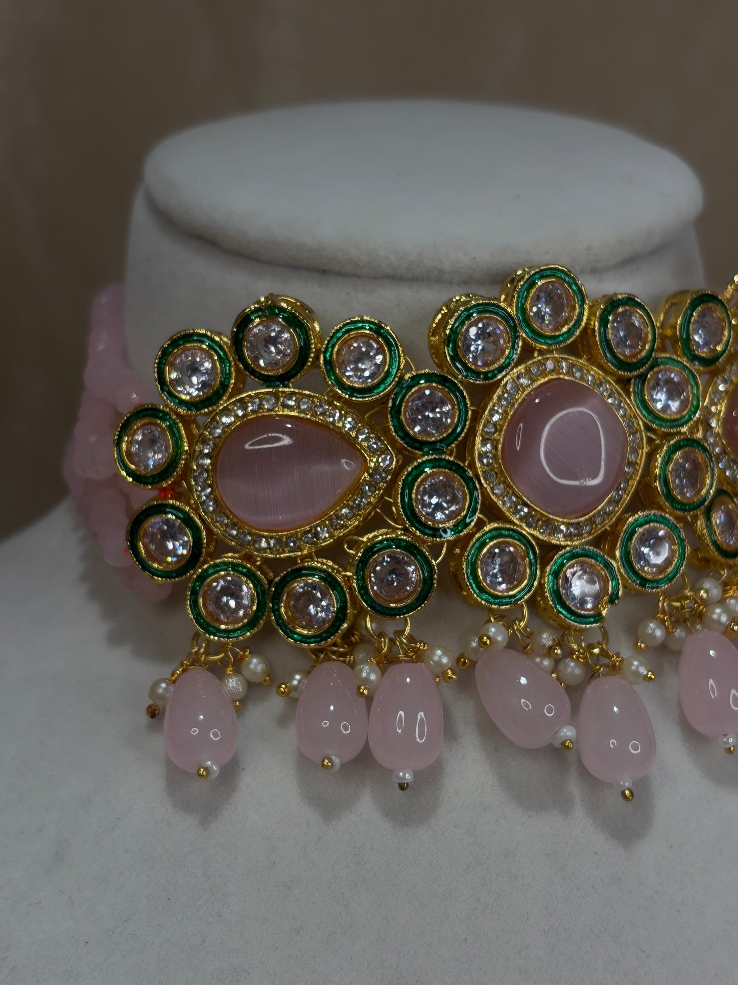 Baby pink choker set