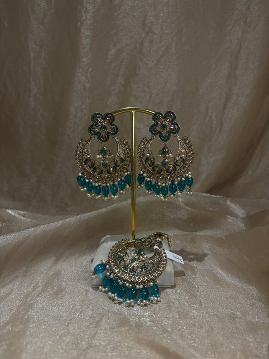 Blue earring/tikka set