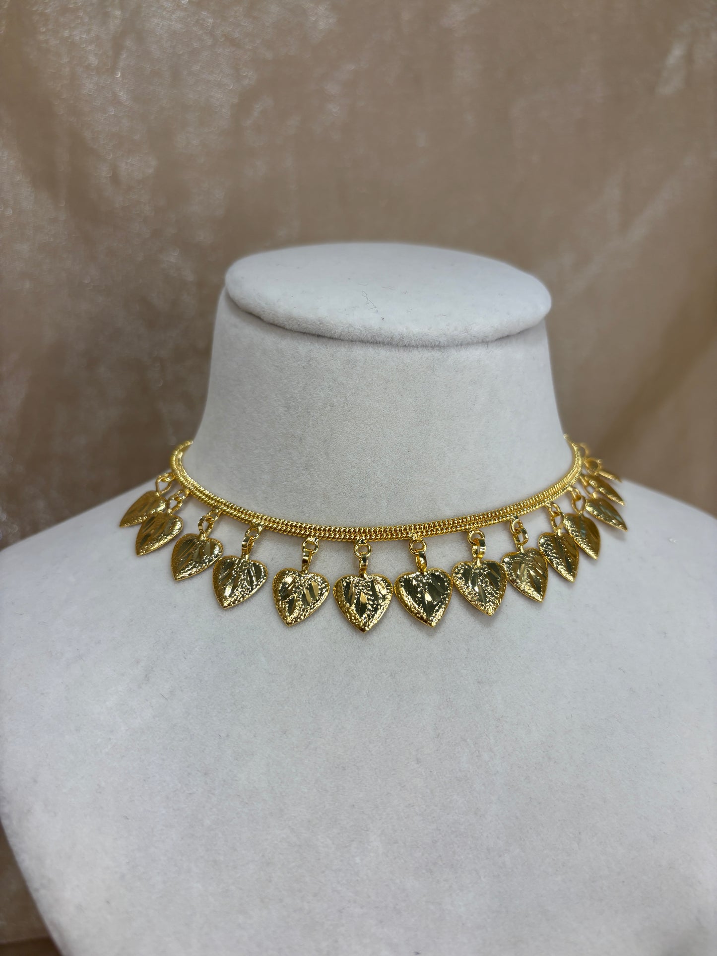 Pipal Patti choker set