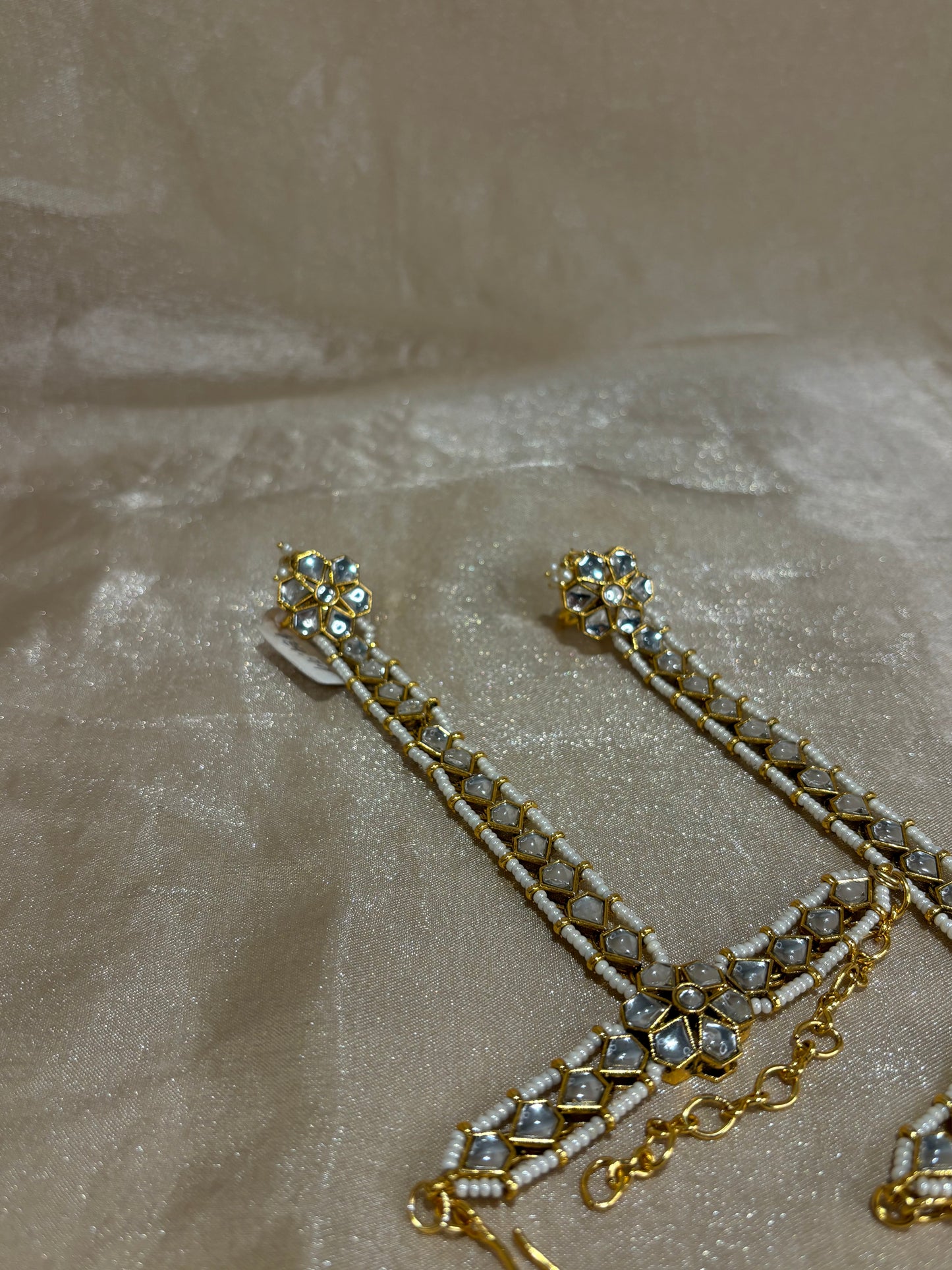 Kundan hand accessories