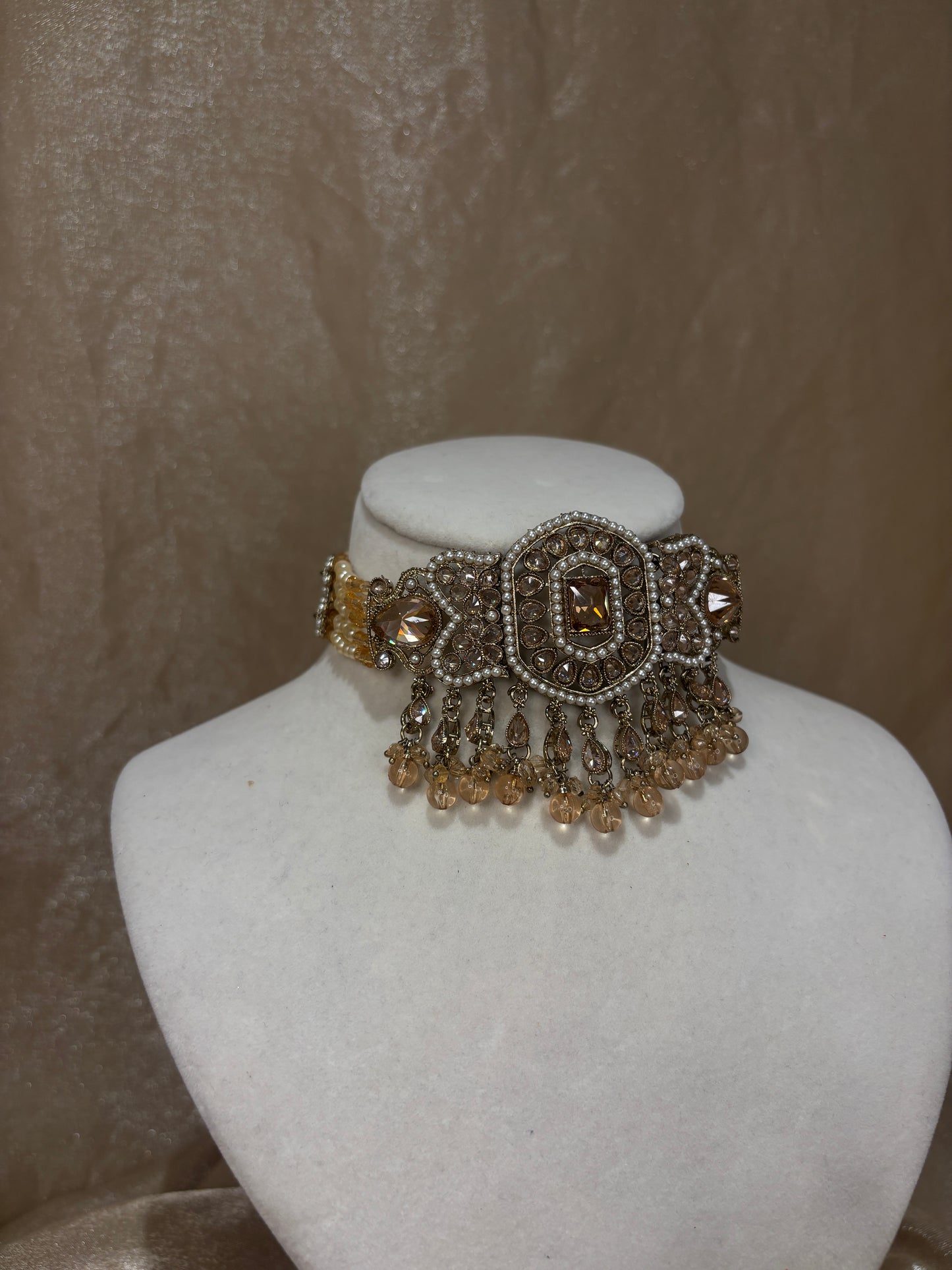 Gold choker set