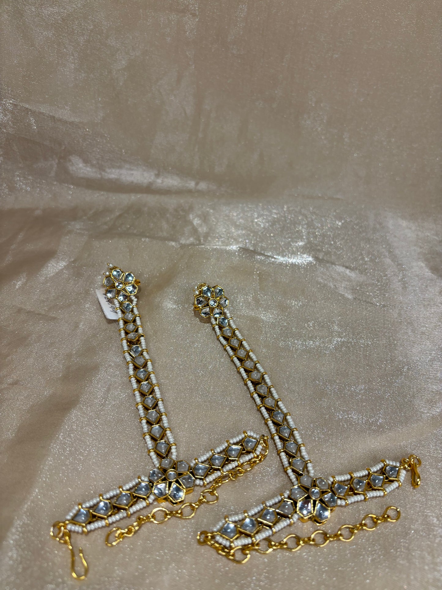 Kundan hand accessories