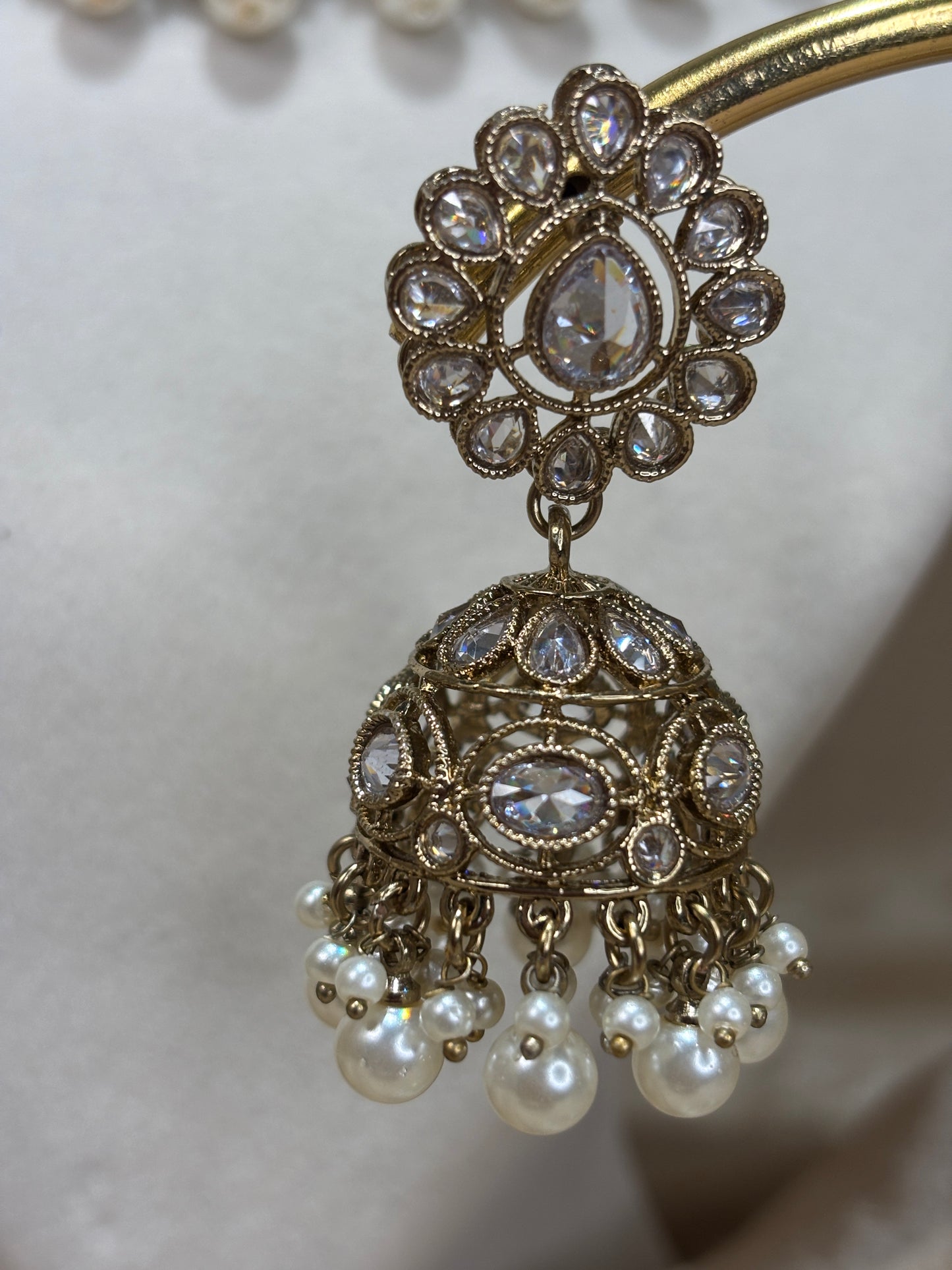 White gold necklace set