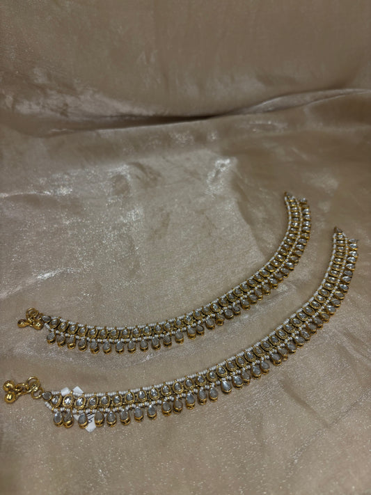 Kundan jhanjaran