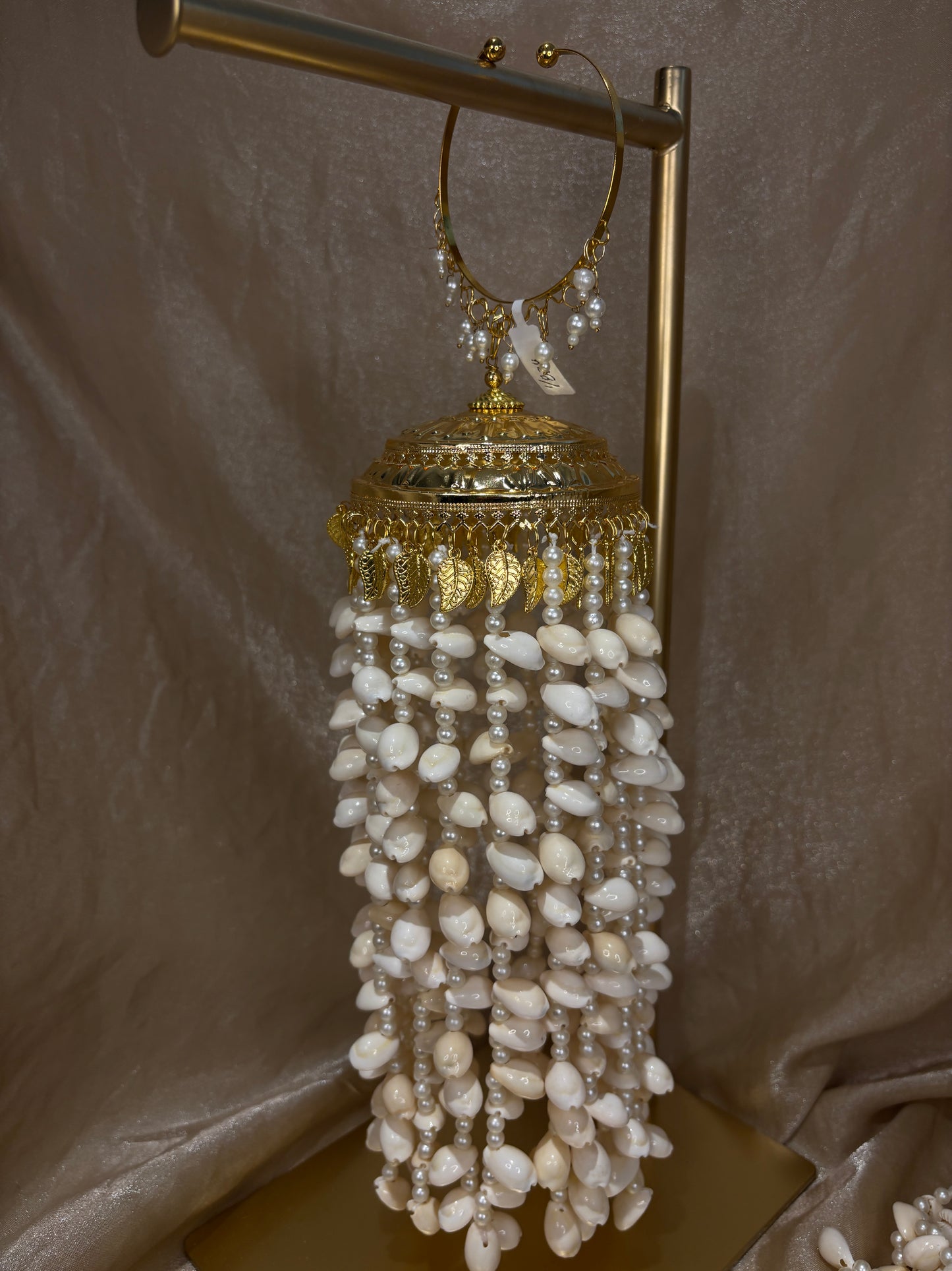 Statement shell kaleeray