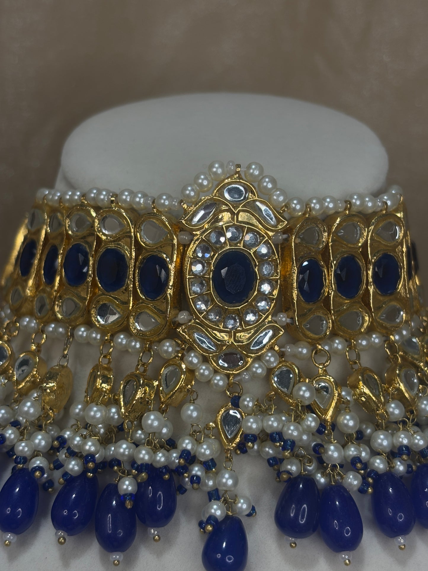 Heavy royal blue thappa kundan choker