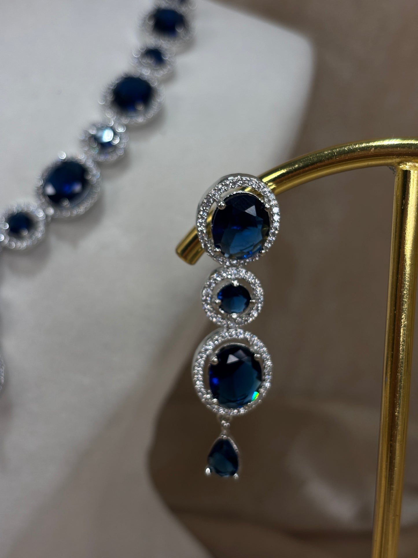 Navy blue necklace set