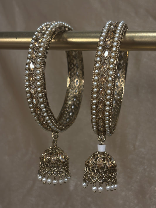 Jhumki kare