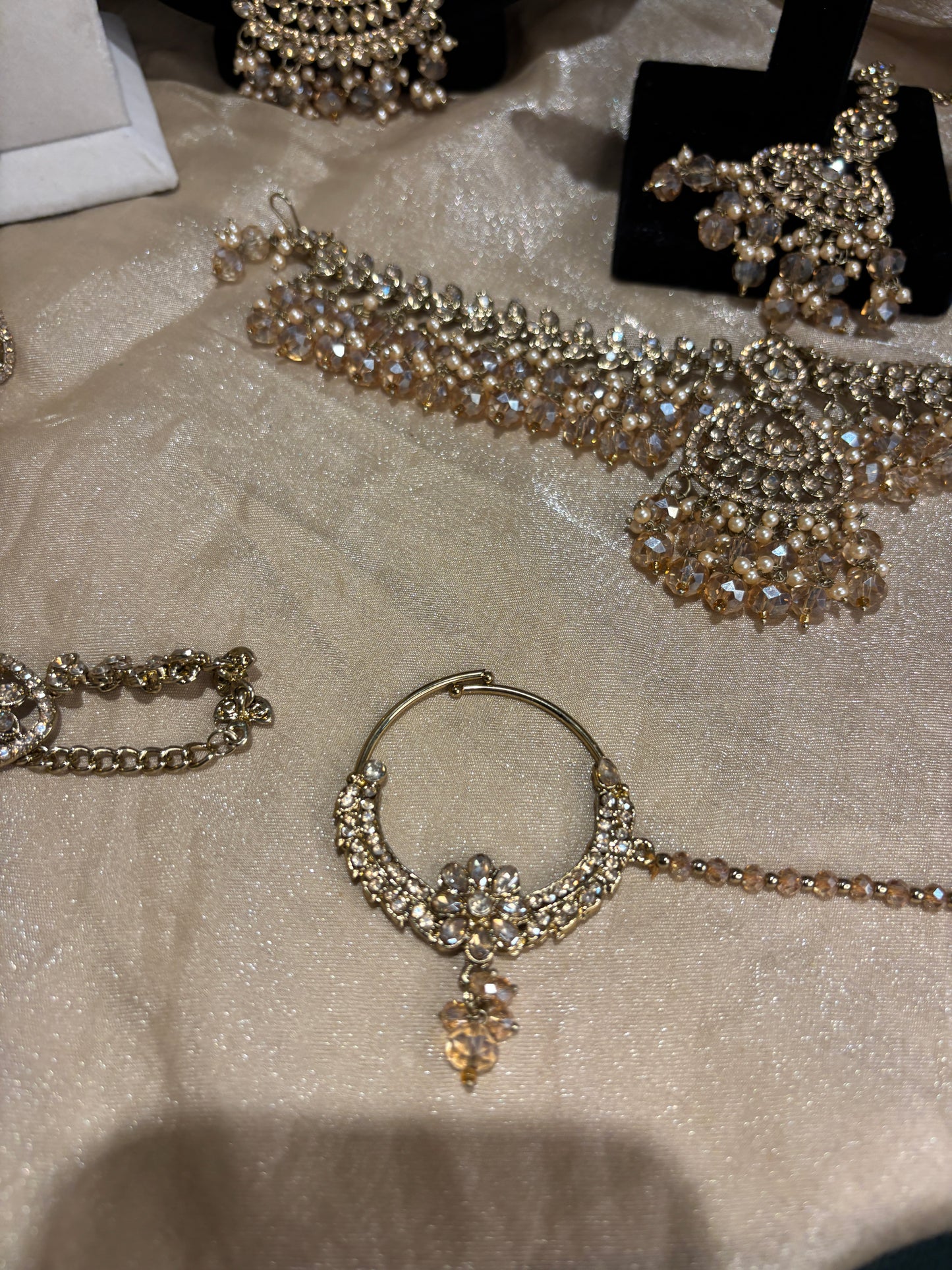 Heavy gold set