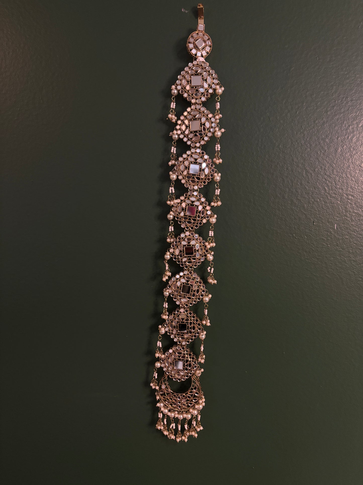 Mirror work braid accessory