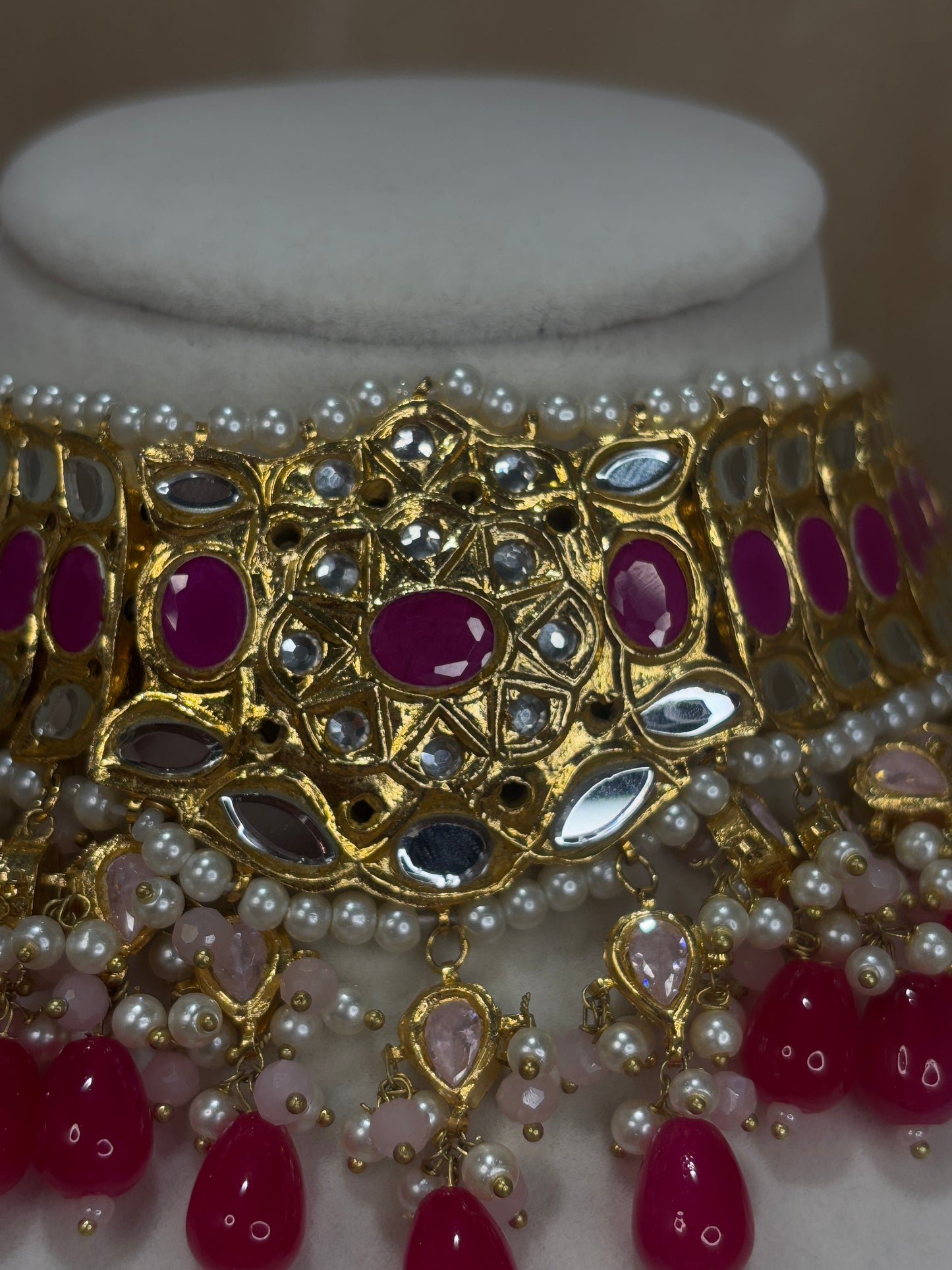 Hot pink thappa kundan choker
