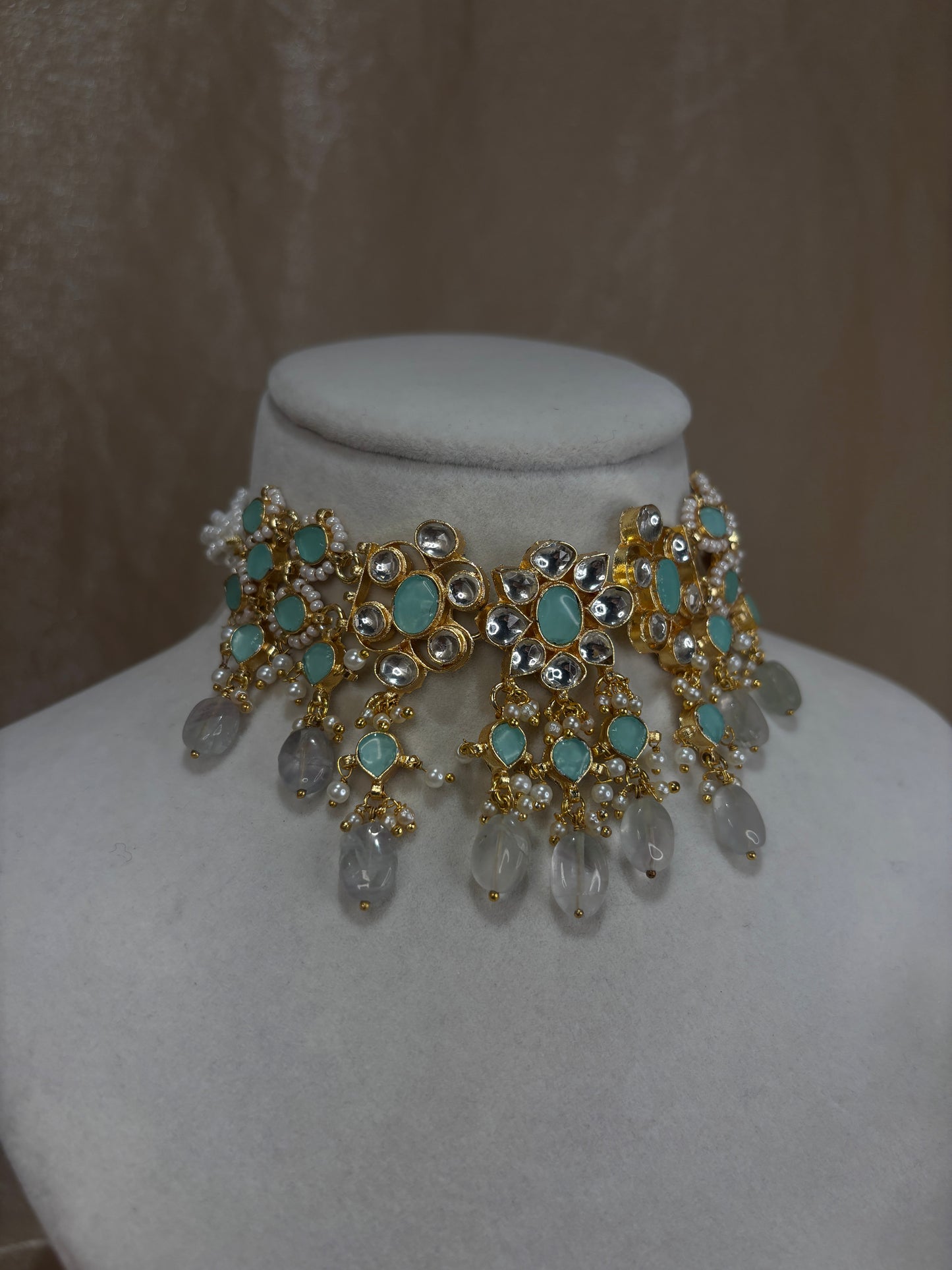 Mint green/gray choker set