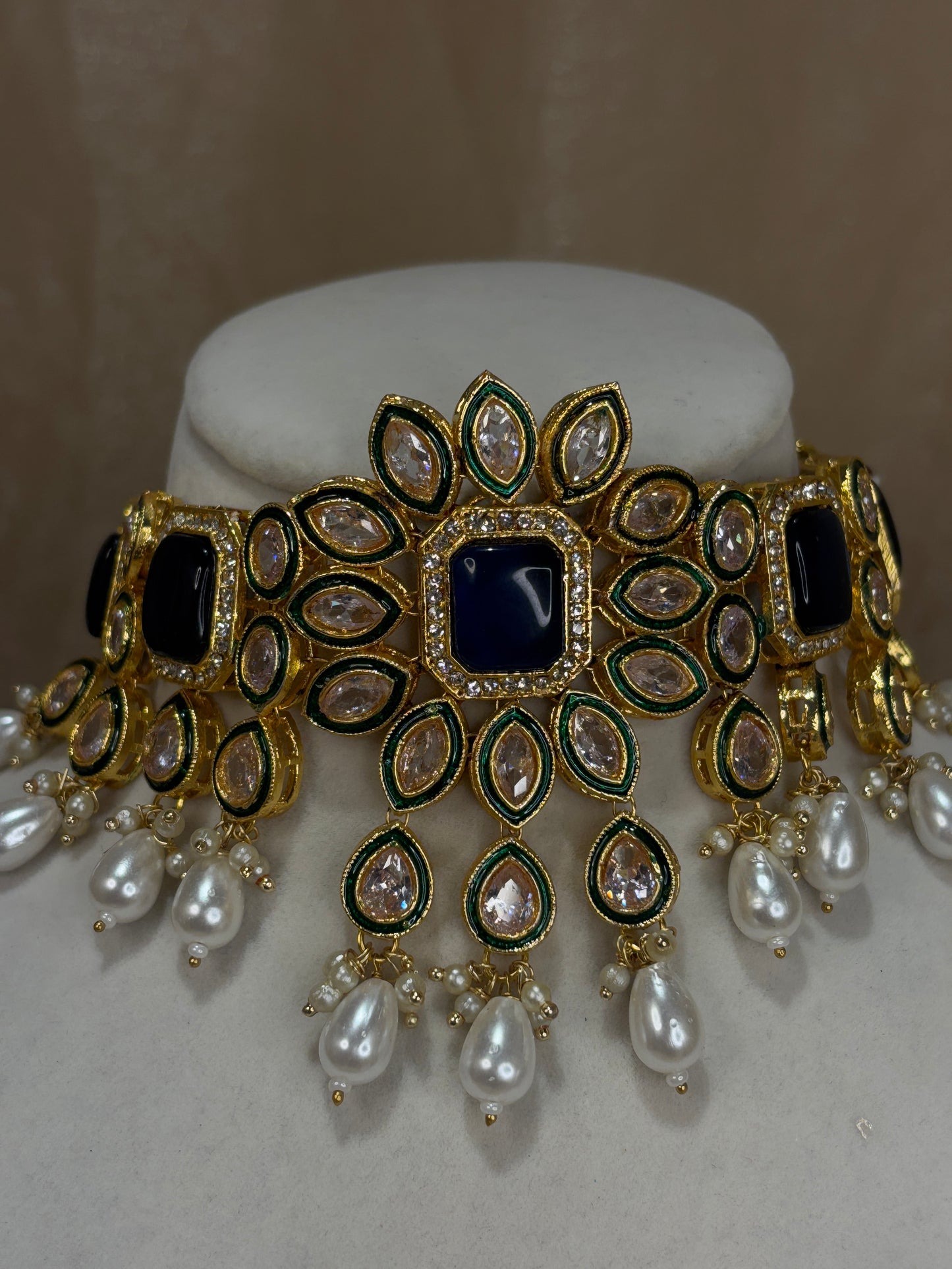Navy blue choker set