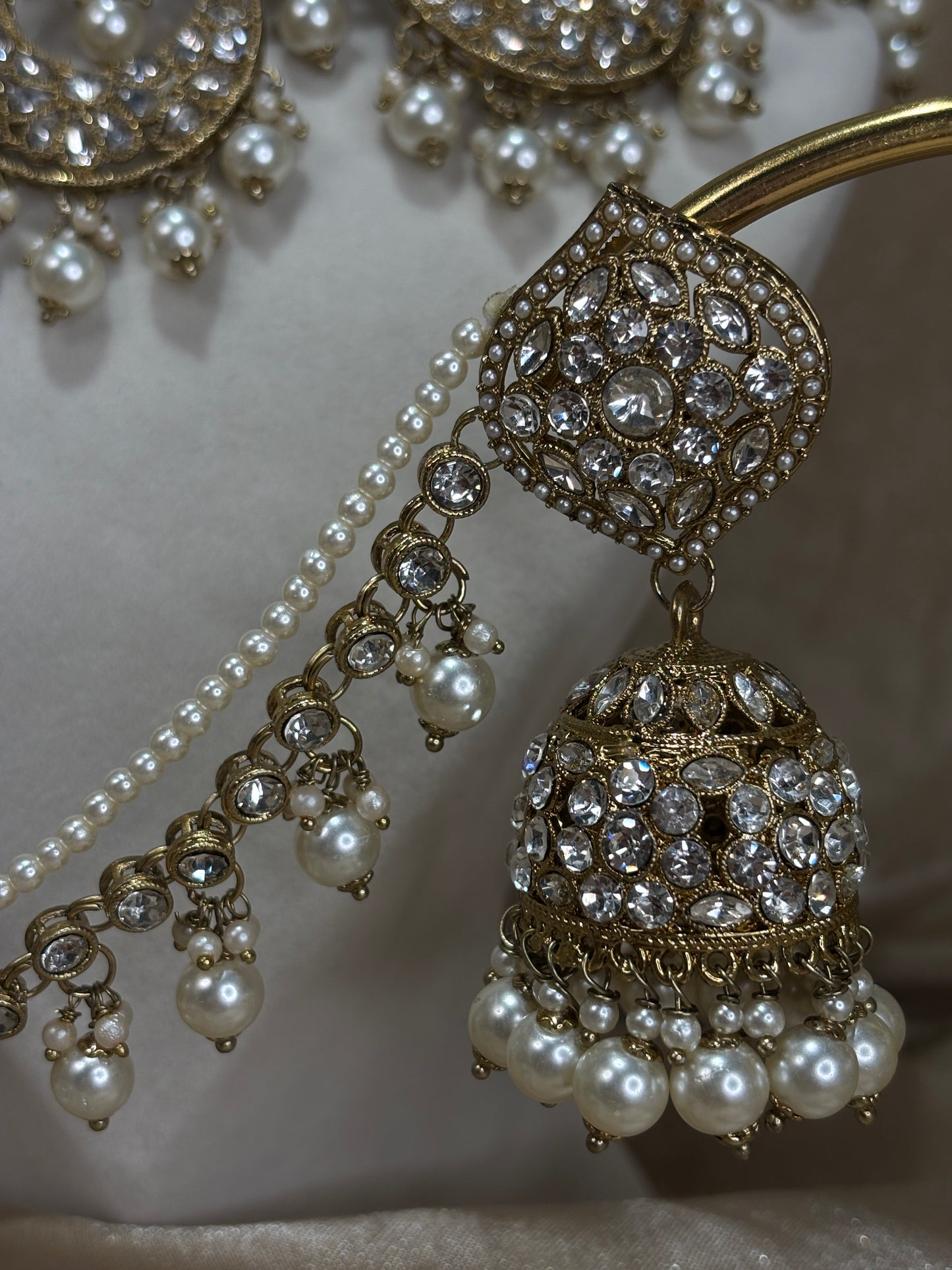 Gold choker set