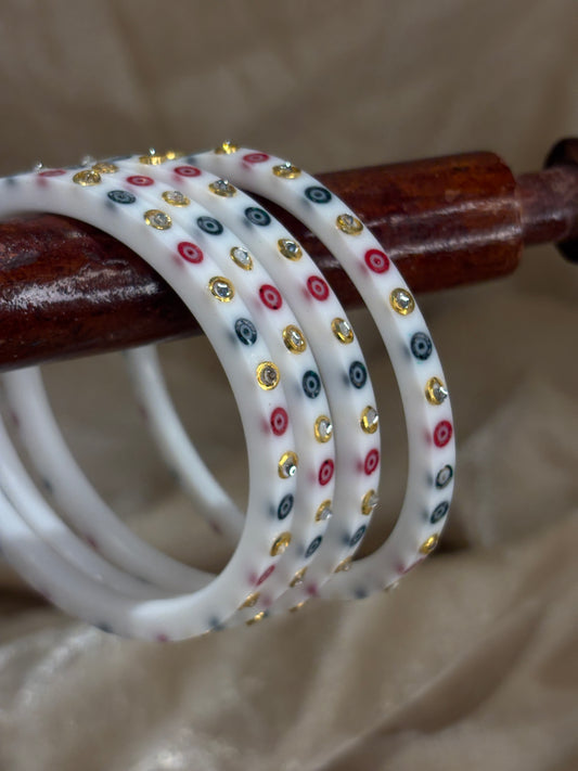 Kundan bindi bangles