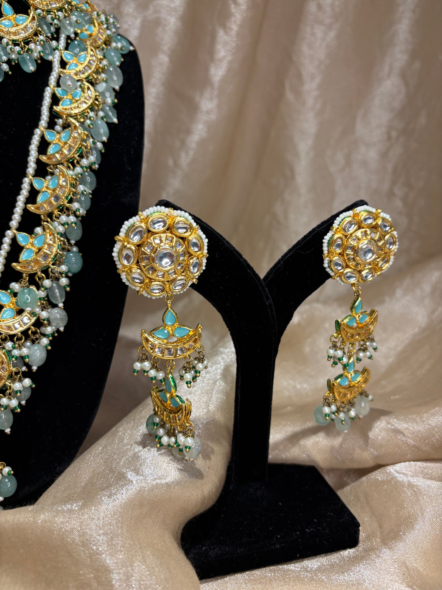 Sea green necklace set