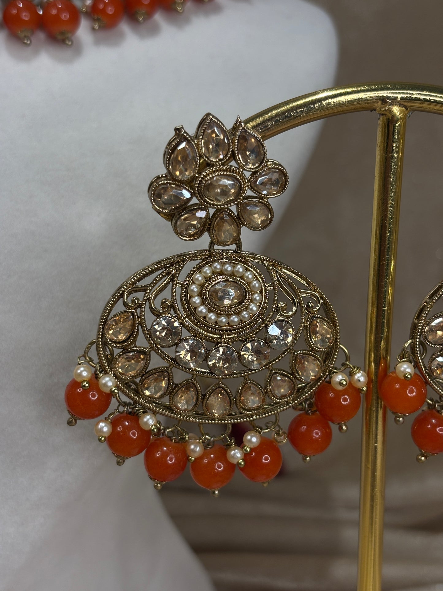 Orange necklace set