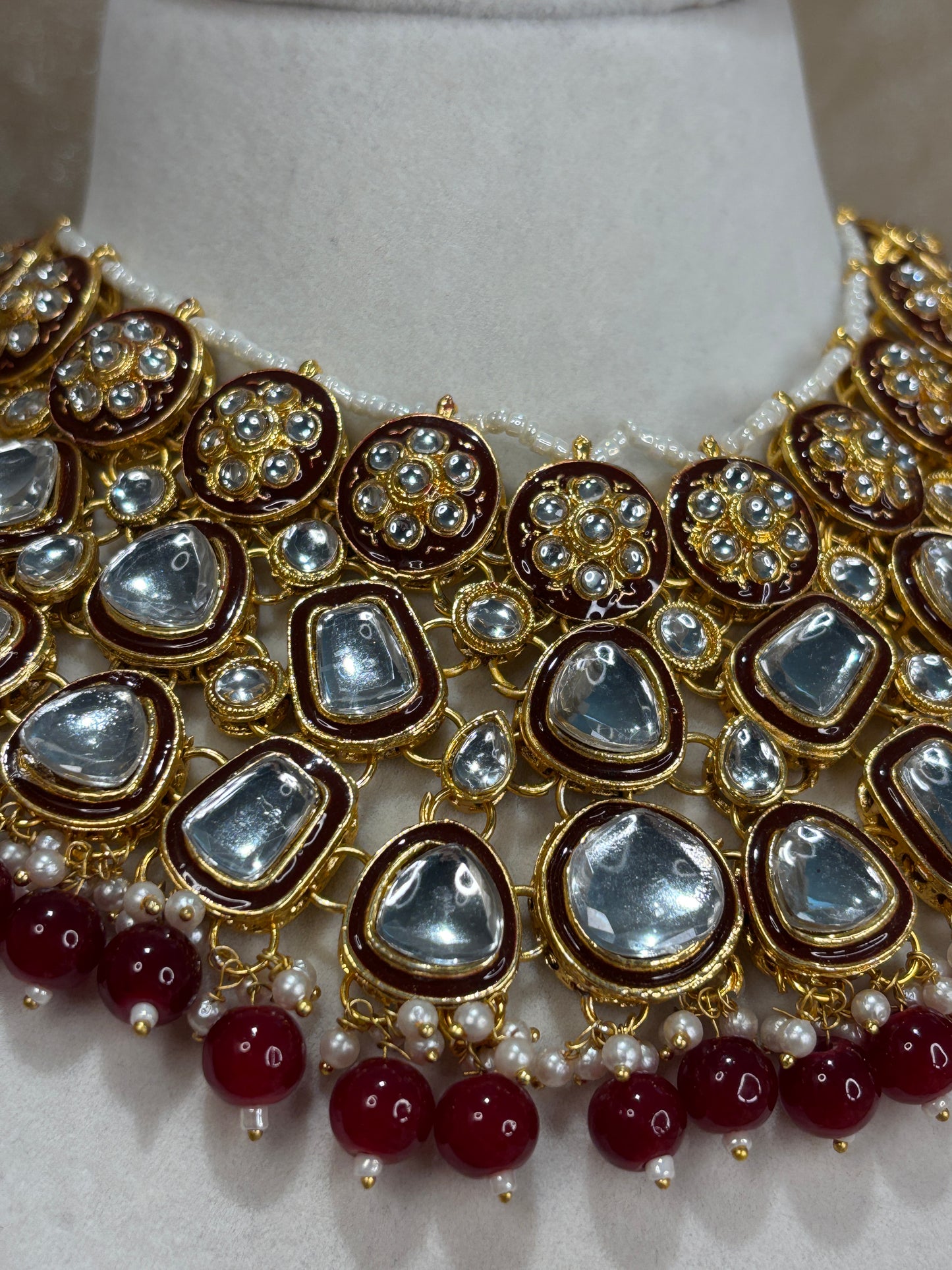 Maroon uncut kundan statement necklace set