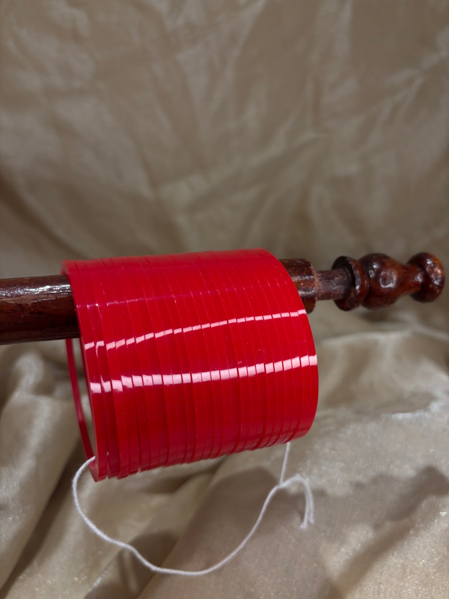 Red choora bangle