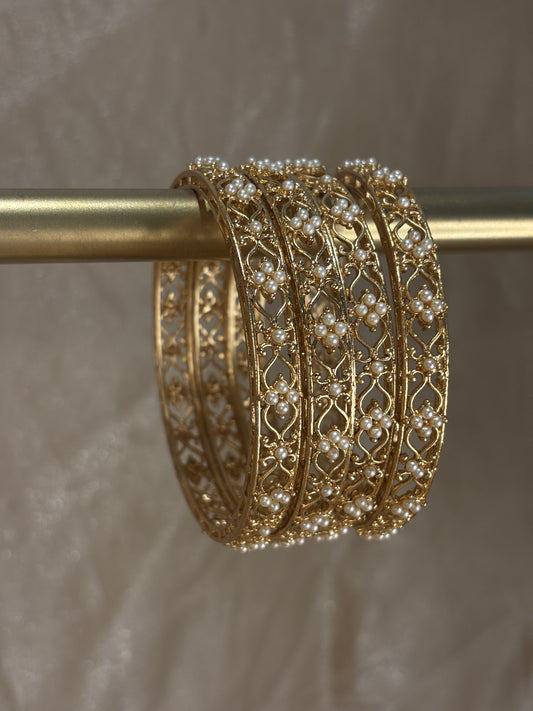 Antique gold kare