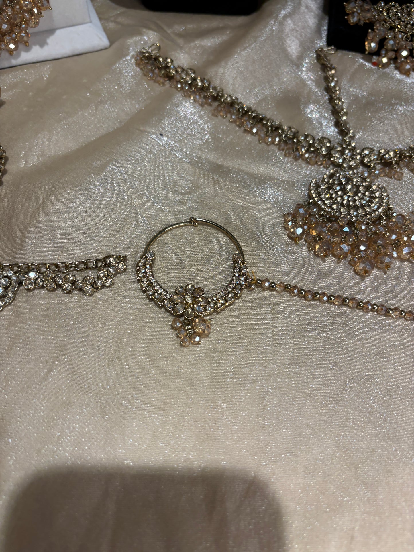 Heavy gold set
