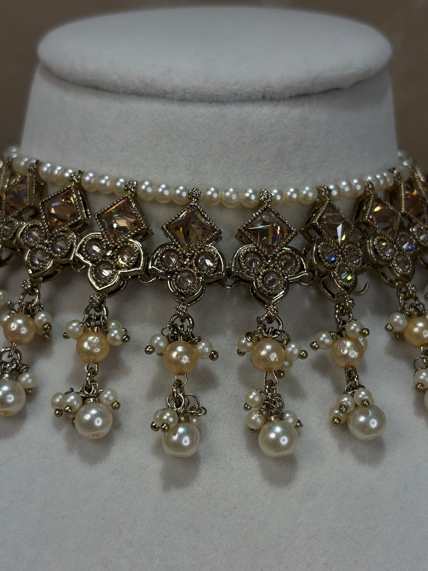 Gold choker set