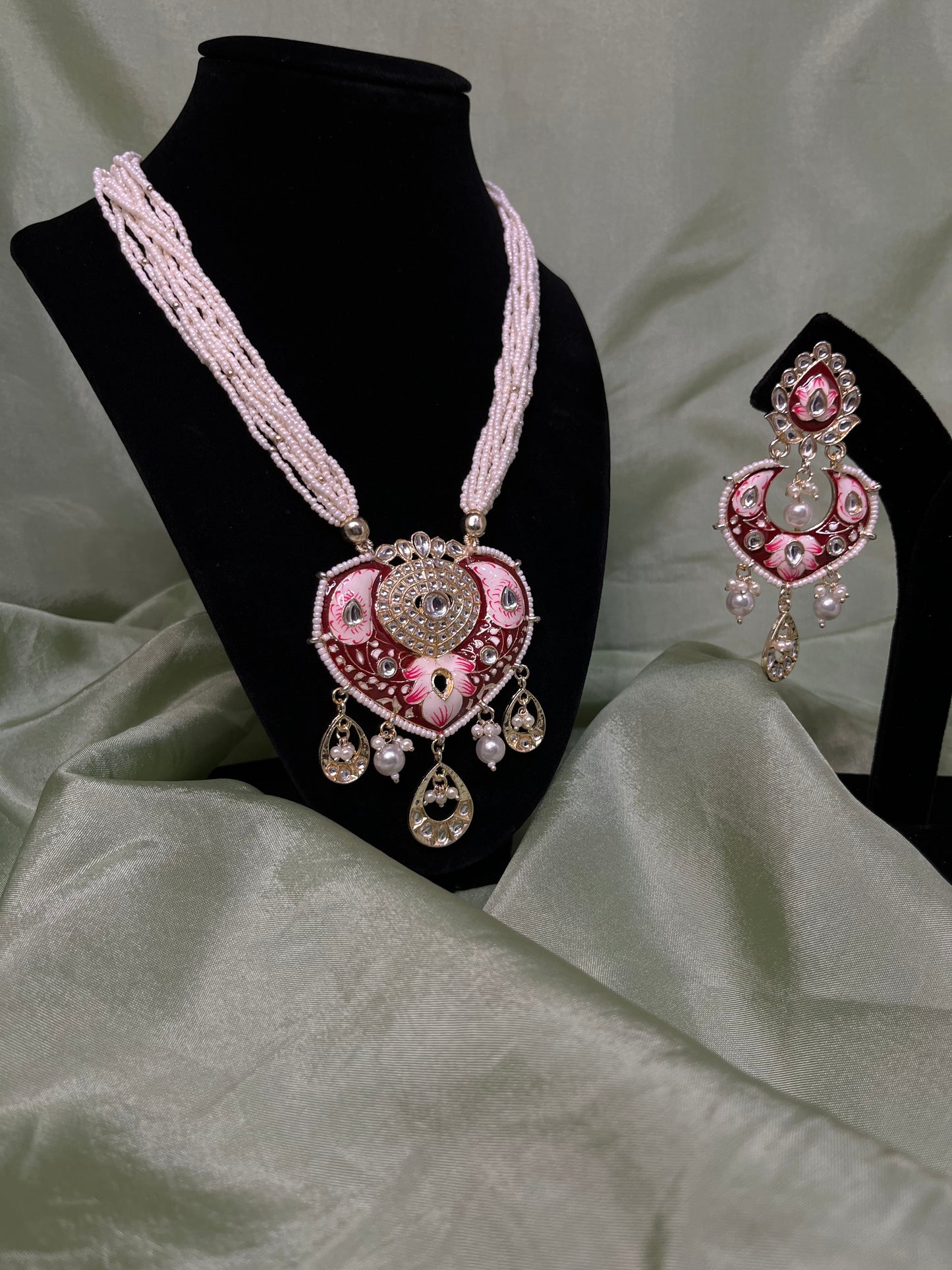 Red long necklace set