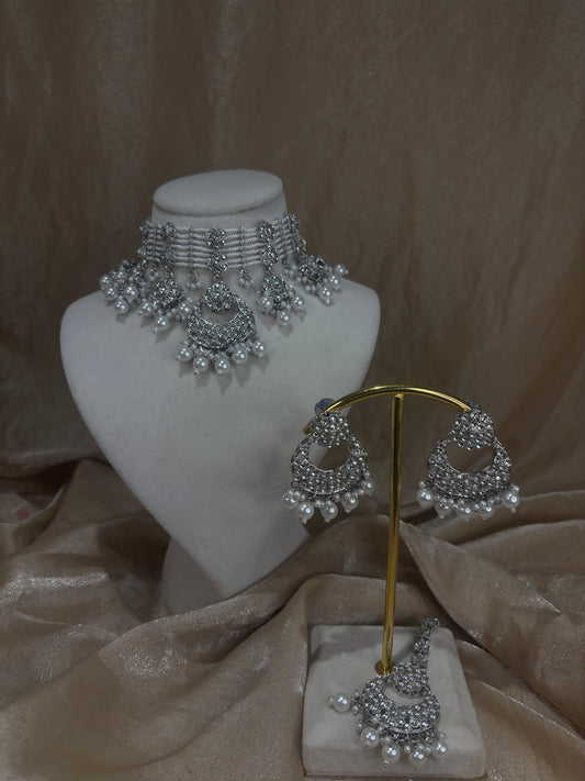 Silver choker set